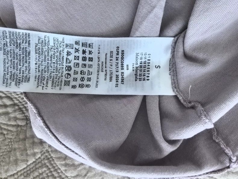 Maison Margiela Maison Margiela Splashed ink pocket high-necked short sleev Size US S / EU 44-46 / 1 - 4 Thumbnail