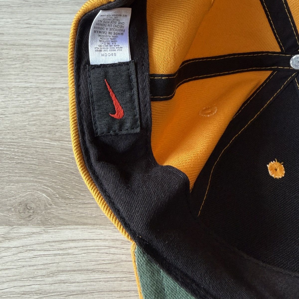 Nike Vintage 90s Nike Size ONE SIZE - 5 Thumbnail