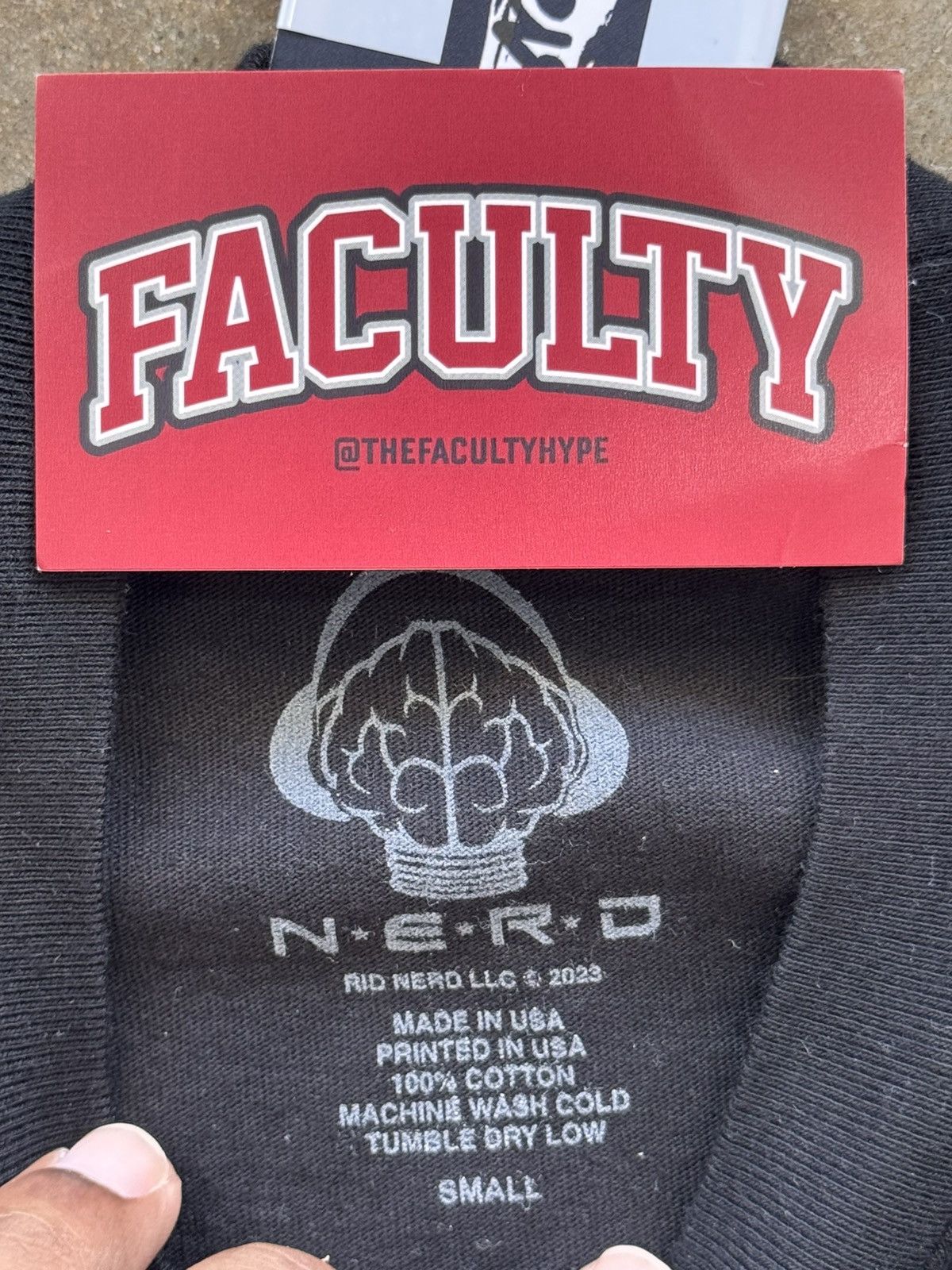 Pleasures Pleasures NERD Provider BAND Tee S Size US S / EU 44-46 / 1 - 3 Thumbnail