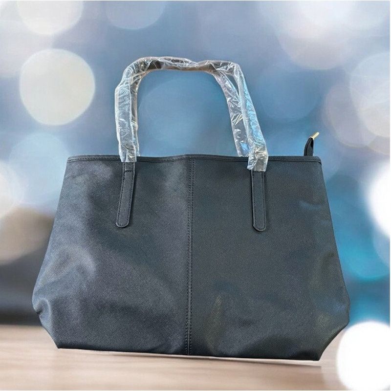 Black Purse Bag Handbag Gold Accessories Leather Satchel, Women's