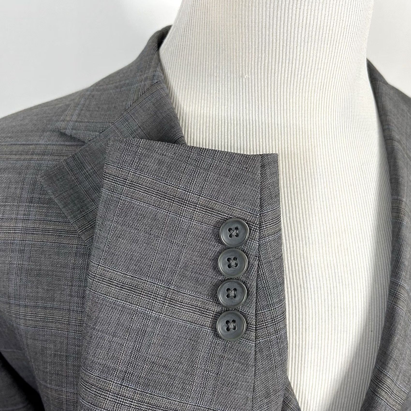 Oscar De La Renta Oscar de la Renta Suit 46R 2 Piece Wool Plaid Three-Button Gray Mens Buisness Formal Vintage: No Size 46R - 5 Thumbnail