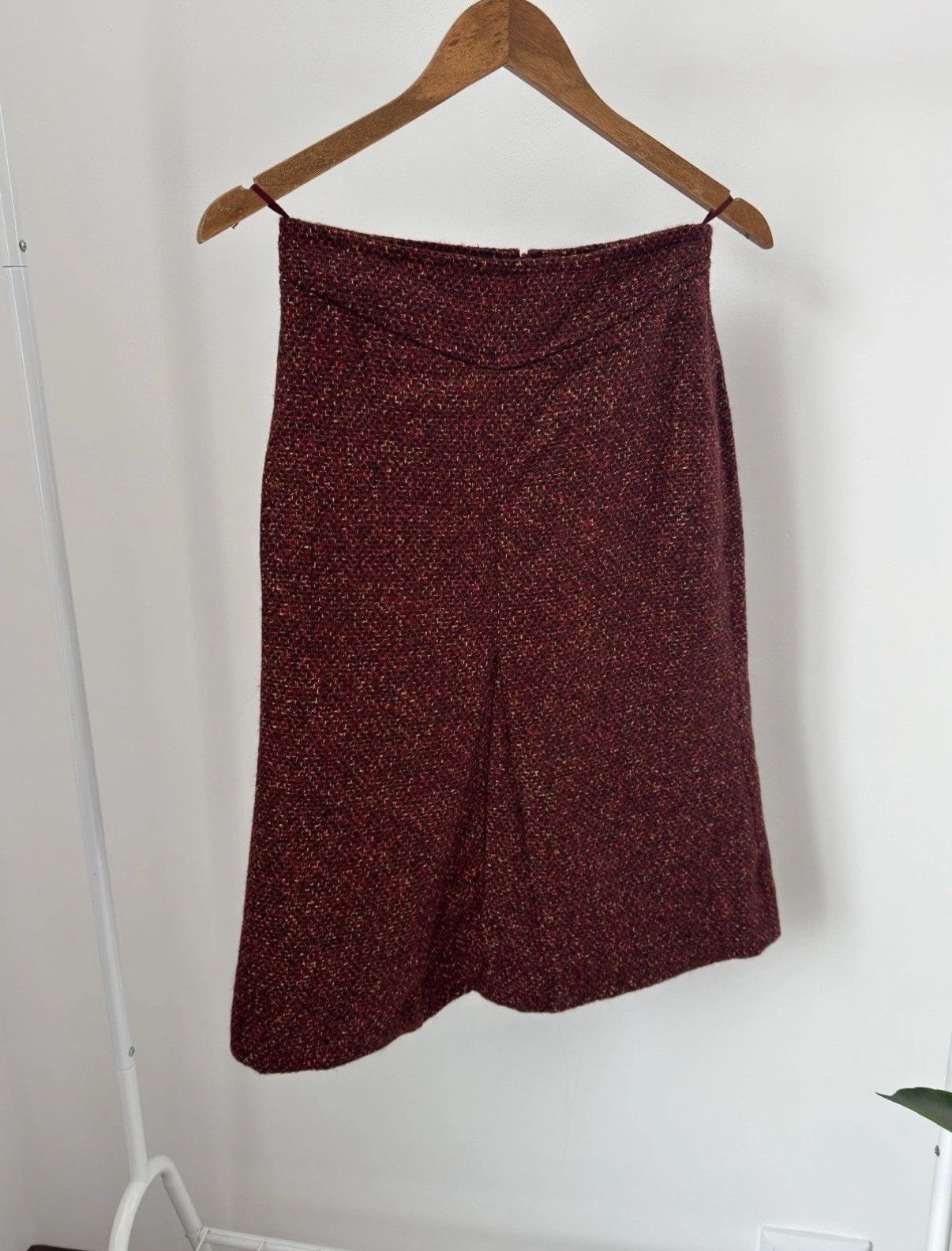 Max Mara Max Mara Wool Knitted Red Skirt Luxury Woman Size S Size 28" / US 6 / IT 42 - 2 Thumbnail
