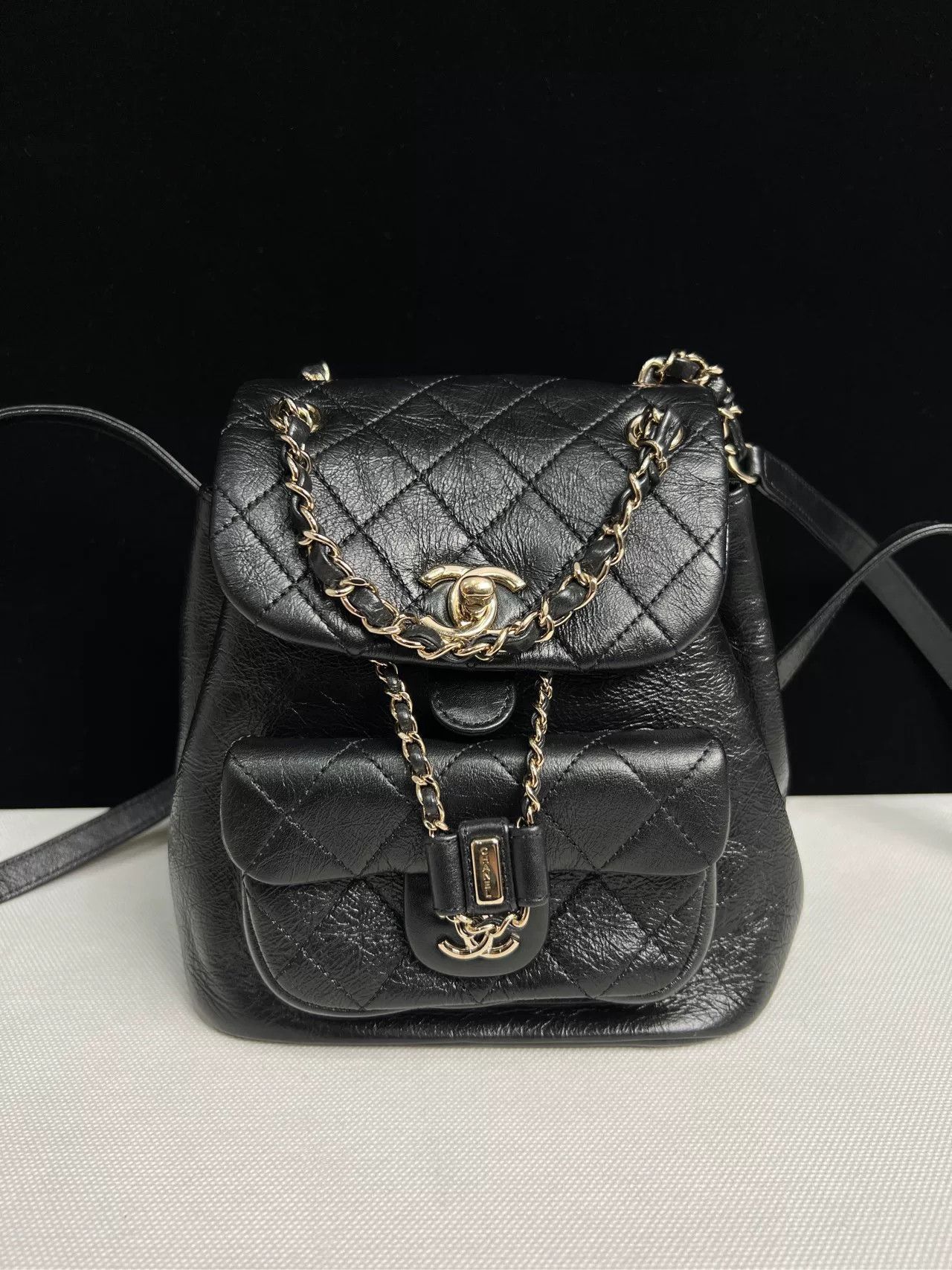 Chanel Pre-loved Bag Very good condition Size ONE SIZE - 1 Thumbnail