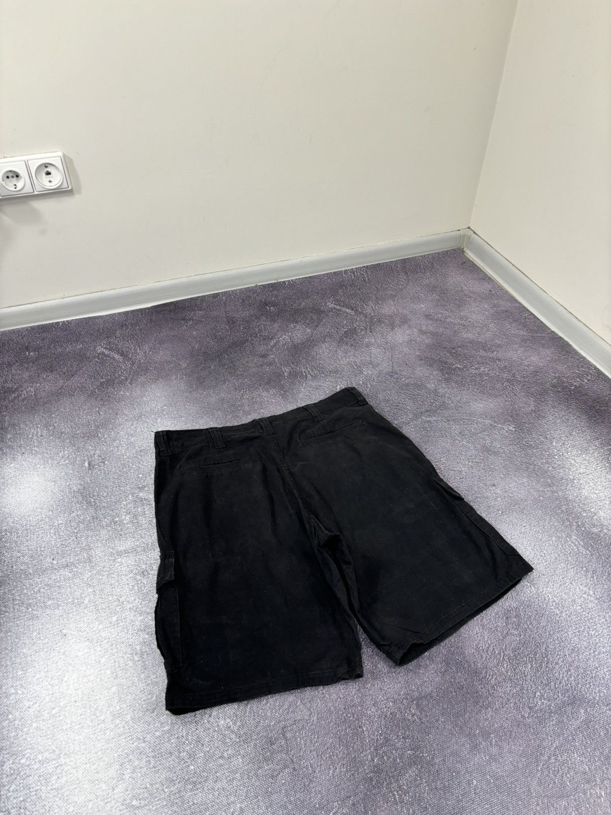 Wrangler Vintage Wrangler Y2K Utility Black USA Hype Cargo Shorts Size US 36 / EU 52 - 12 Thumbnail