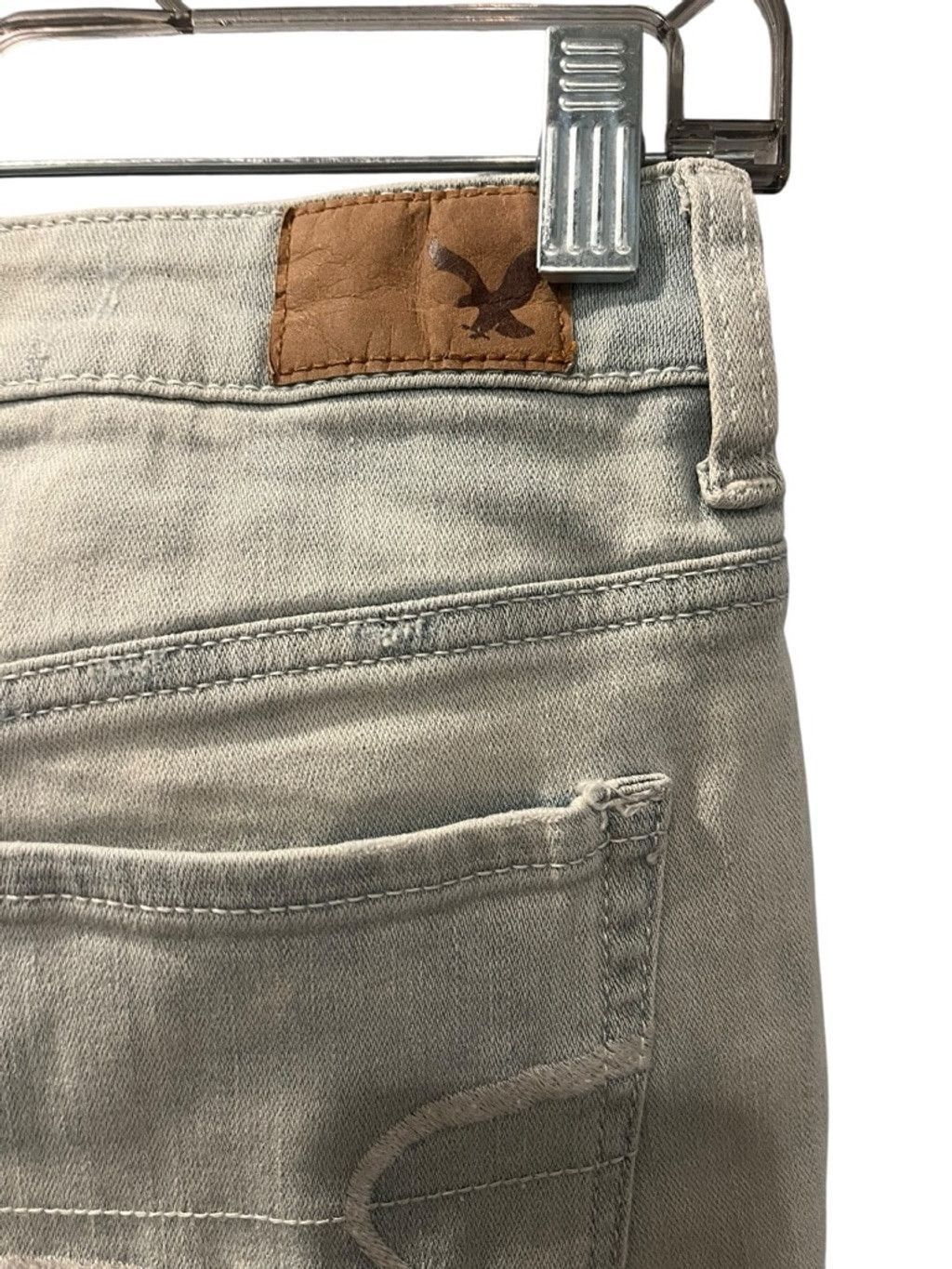 American Eagle Outfitters American Eagle Hi Rise Shortie Stretch Denim Shorts Size 2 Size 24" / US 00 / IT 34 - 8 Thumbnail