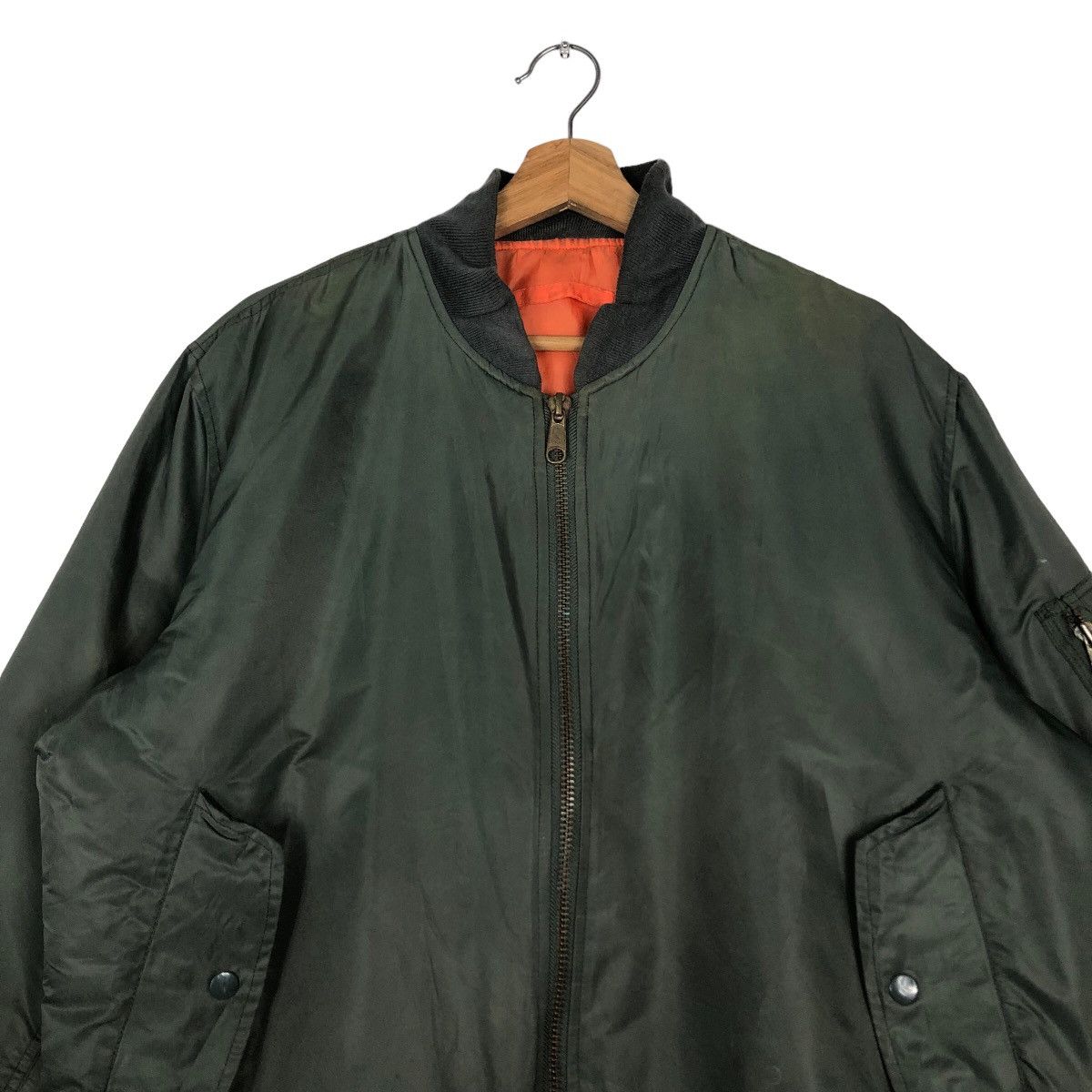 Japanese Brand 🔥Vtg Reversible Bomber Jacket Military Design Issey Miyake Size US M / EU 48-50 / 2 - 3 Thumbnail