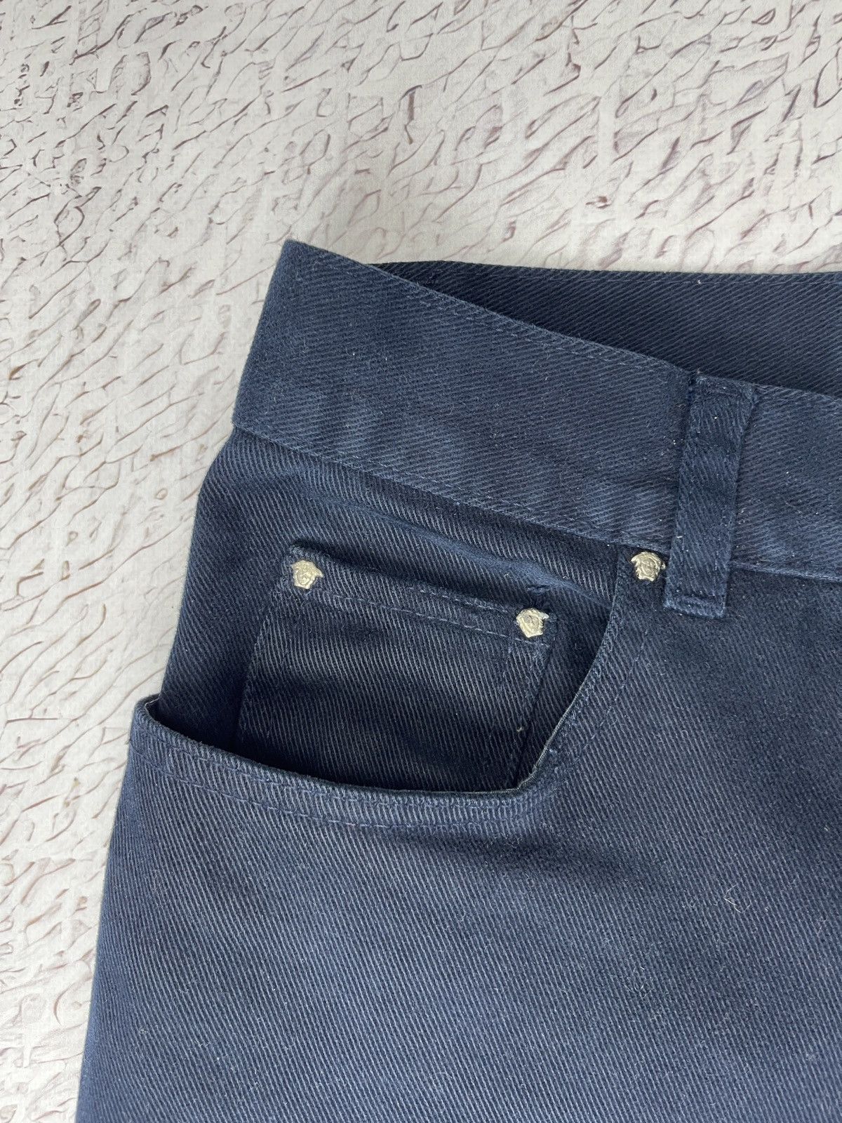 Versace Jeans Couture Versace Jeans Couture vintage navy blue denim jeans pants Size US 32 / EU 48 - 5 Thumbnail