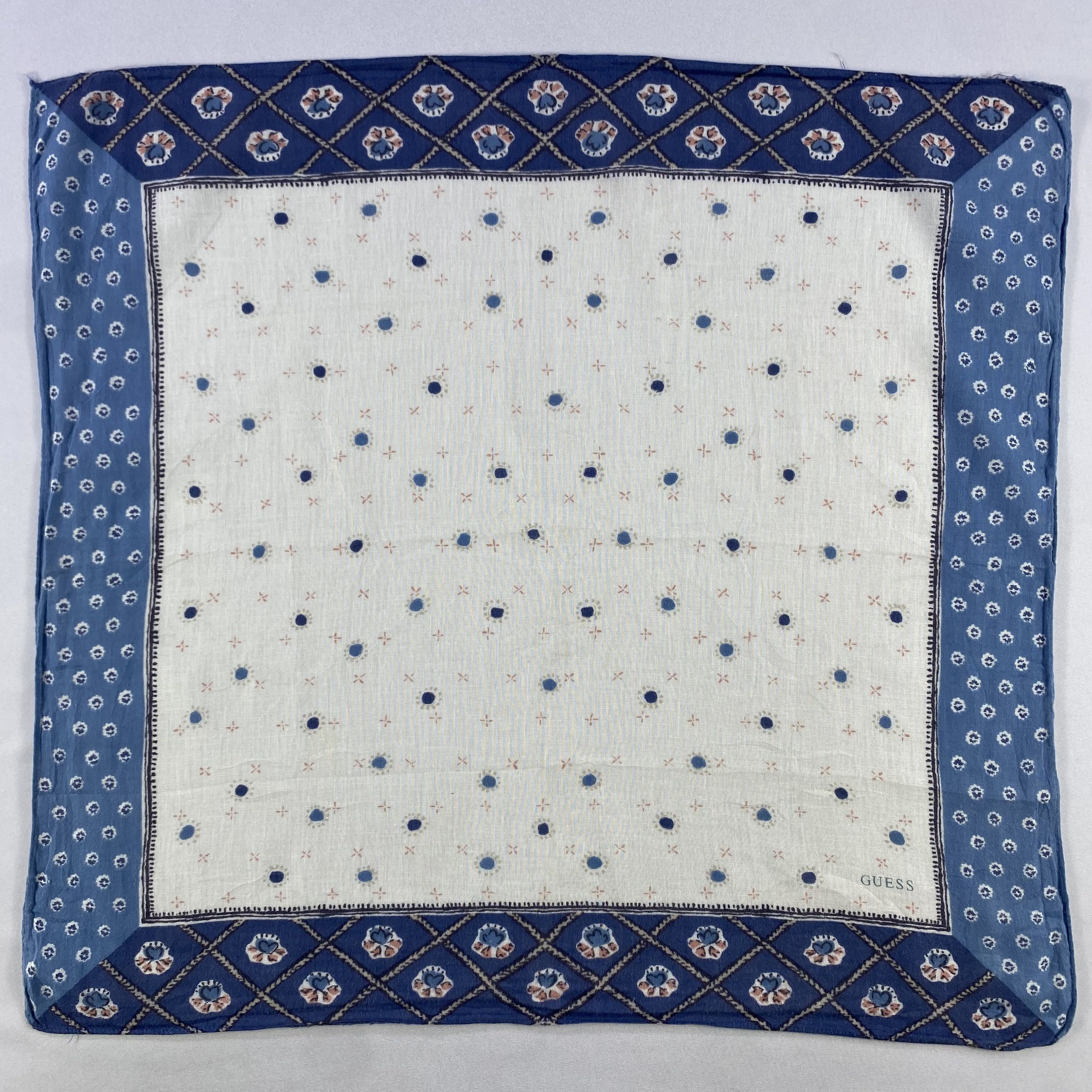 Guess × Vintage Guess Bandana/ Handkerchief / Neckerchief Size ONE SIZE - 1 Thumbnail