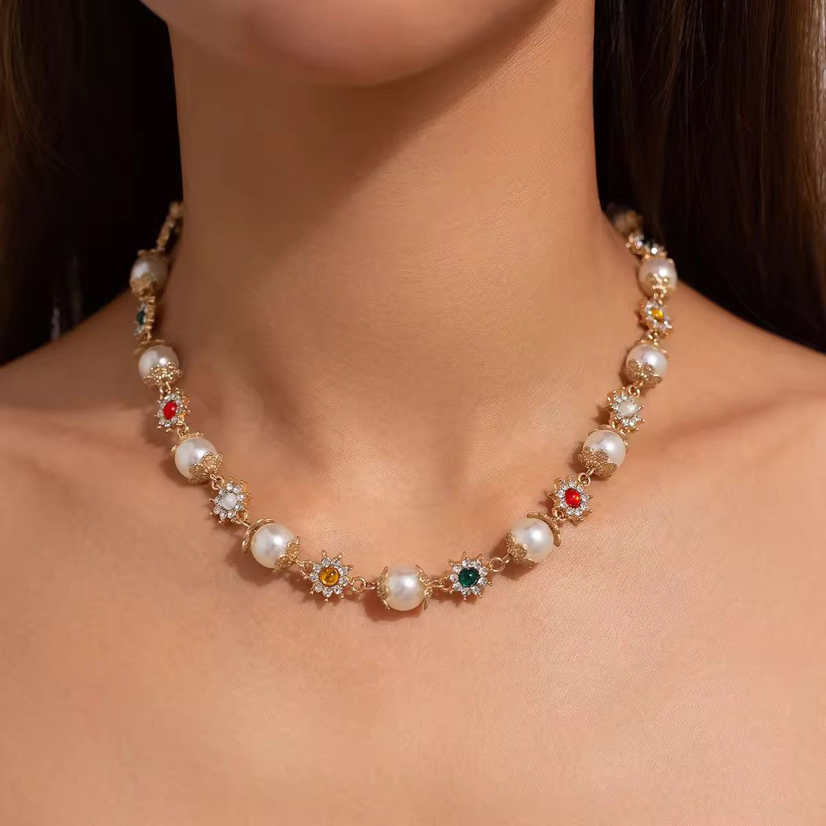 Jewelry Elegant Pearl and Gemstone Necklace – 42 + 7 cm Size ONE SIZE - 1 Thumbnail