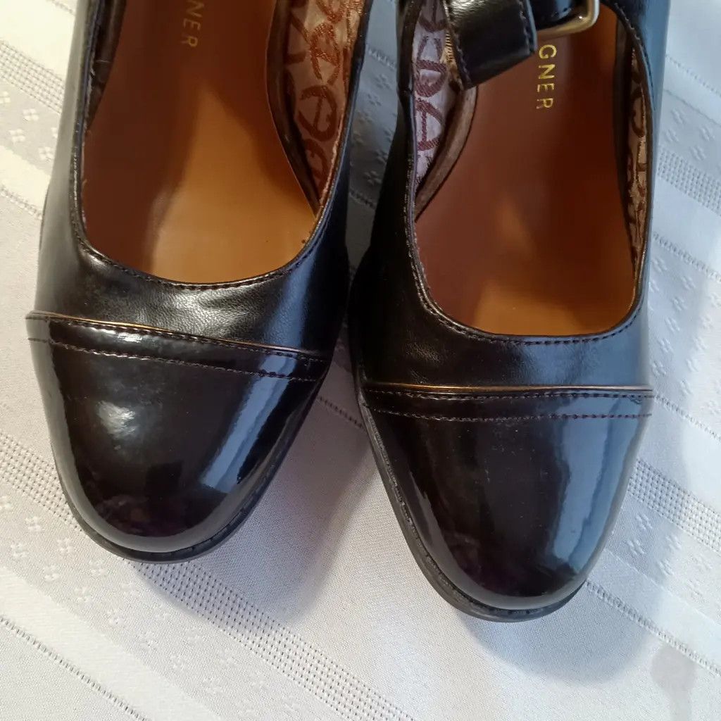 Etienne Aigner Etienne Aigner Vintage Mary Jane Heels Leather Size US 7 / IT 37 - 6 Thumbnail