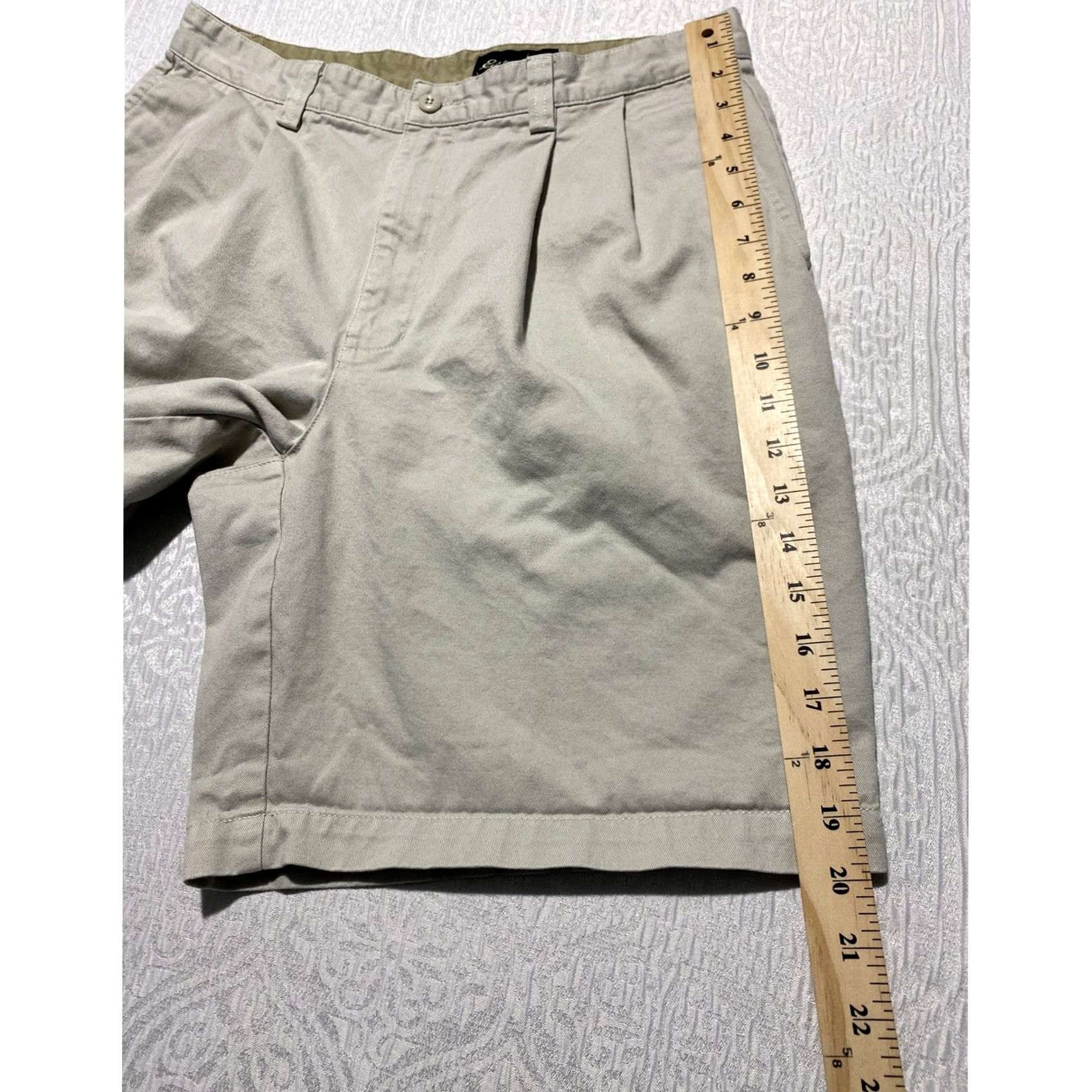 Eddie Bauer Eddie Bauer Chino Shorts Mens 34 Khaki Beige Relaxed Fit 100% Cotton Button Fly Front Pleated 4-Pocket Casual Workwear Summer Size US 34 / EU 50 - 7 Thumbnail