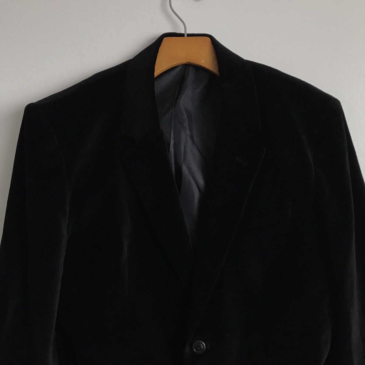 Armani Exchange Armani Exchange Velvet Black Blazer Smoking Jacket Mens M Size 36R - 2 Thumbnail
