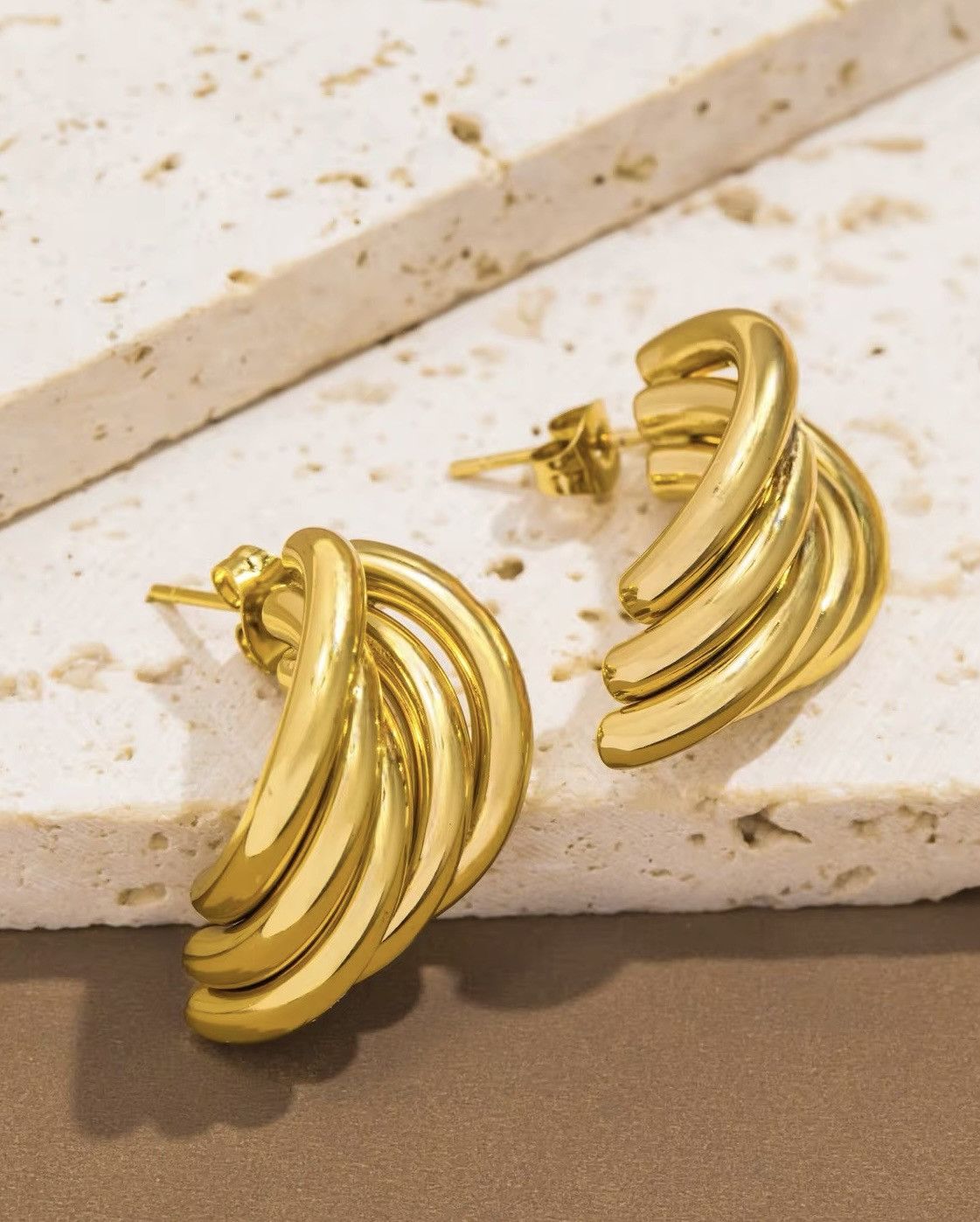Other Stainless Steel Irregular Geometry Vintage Earrings Size ONE SIZE - 2 Thumbnail