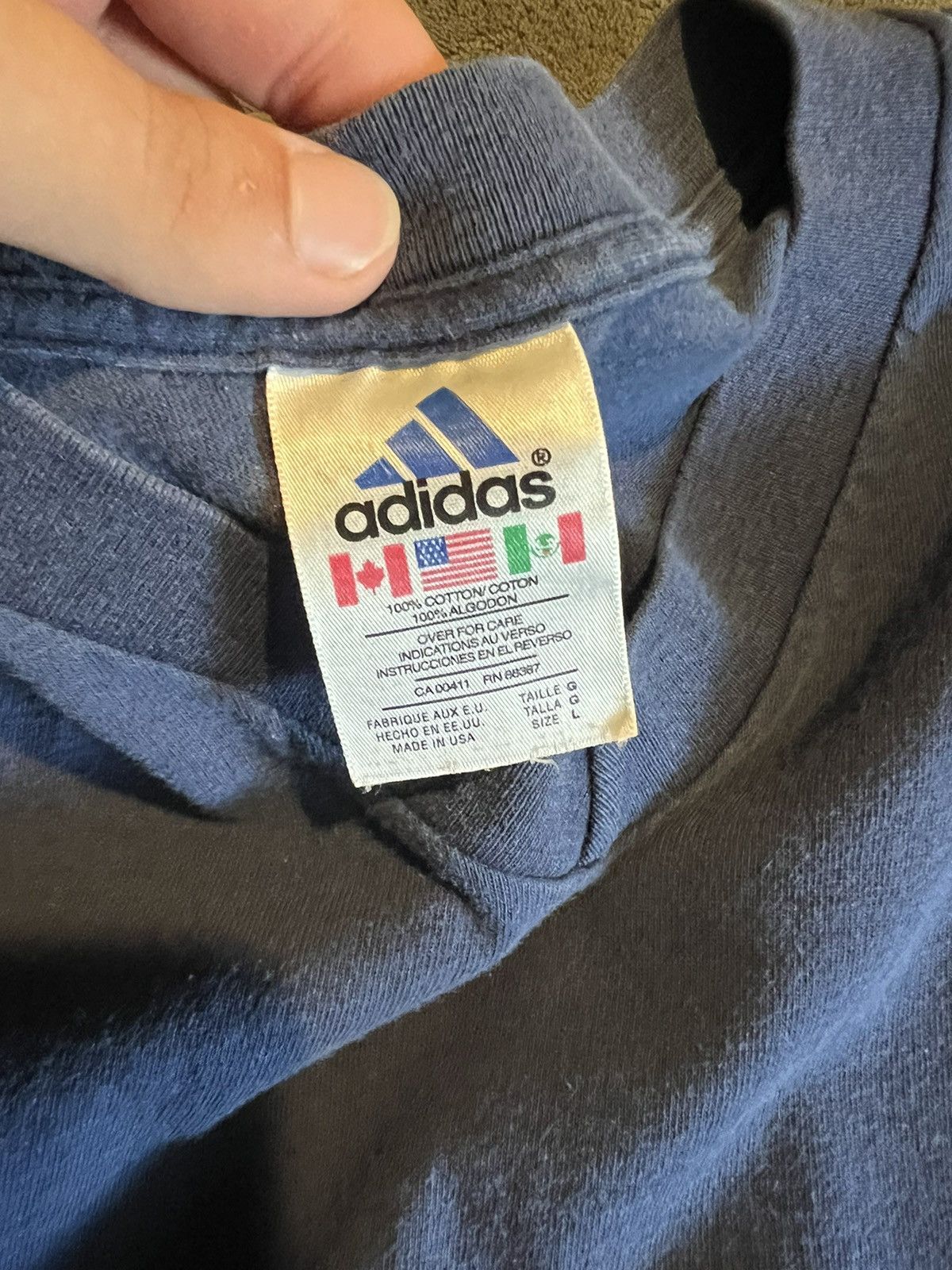 Adidas Vintage Navy Blue Adidas T shirt Size US L / EU 52-54 / 3 - 3 Thumbnail