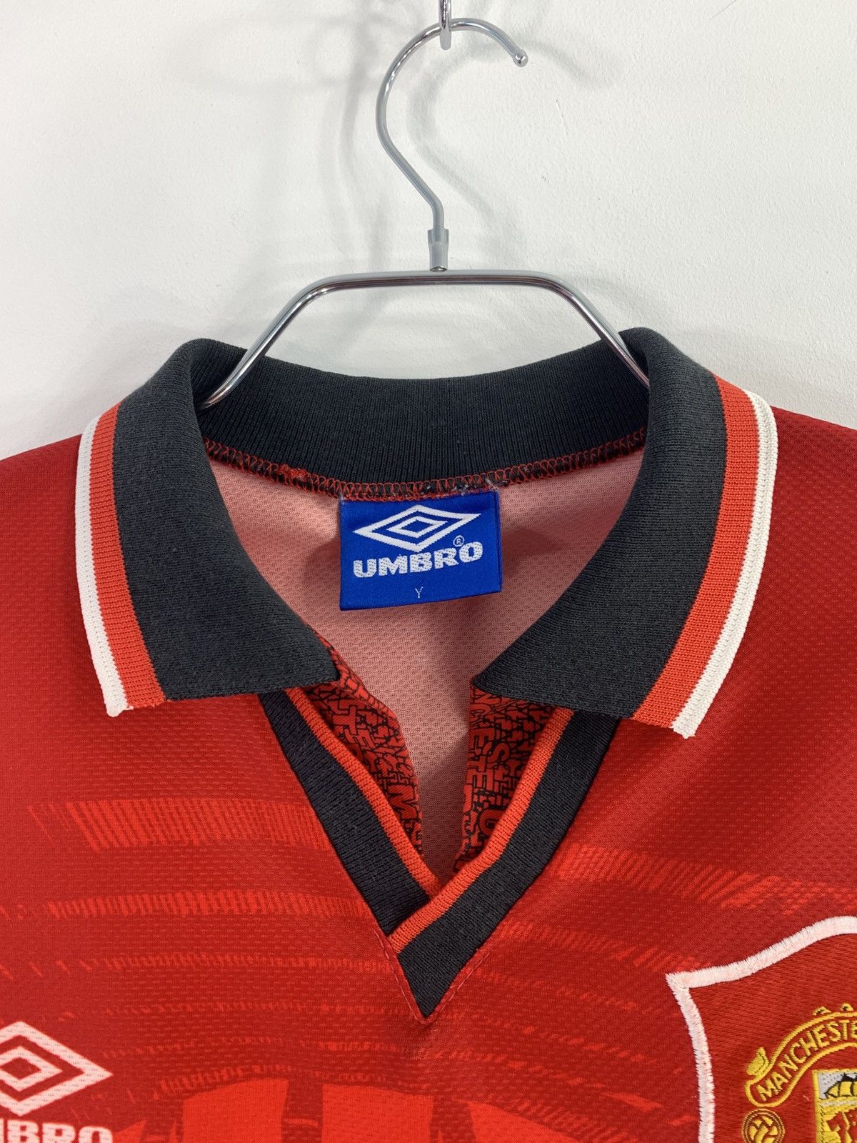 Vintage Umbro FC Manchester United 1994/96 Jersey XL Kids/ XS Men’s Size US XXS / EU 40 - 8 Thumbnail