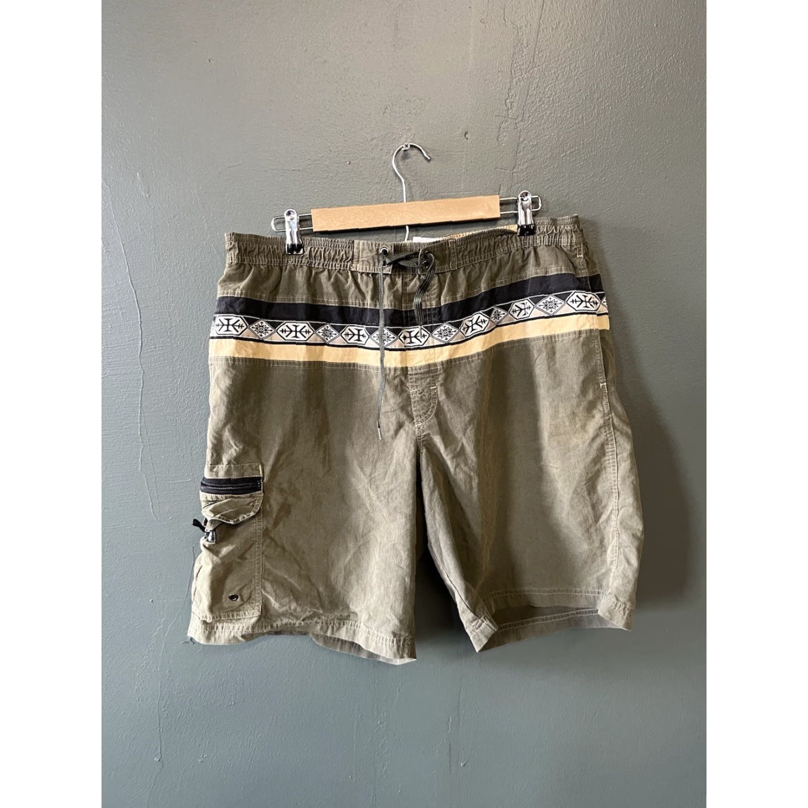 Speedo Y2K Speedo Mens Green Lined Swim Trunks Size Large User: Y2K Speedo Mens Green Lined Swim Trunks Size Large Size US 33 - 2 Thumbnail