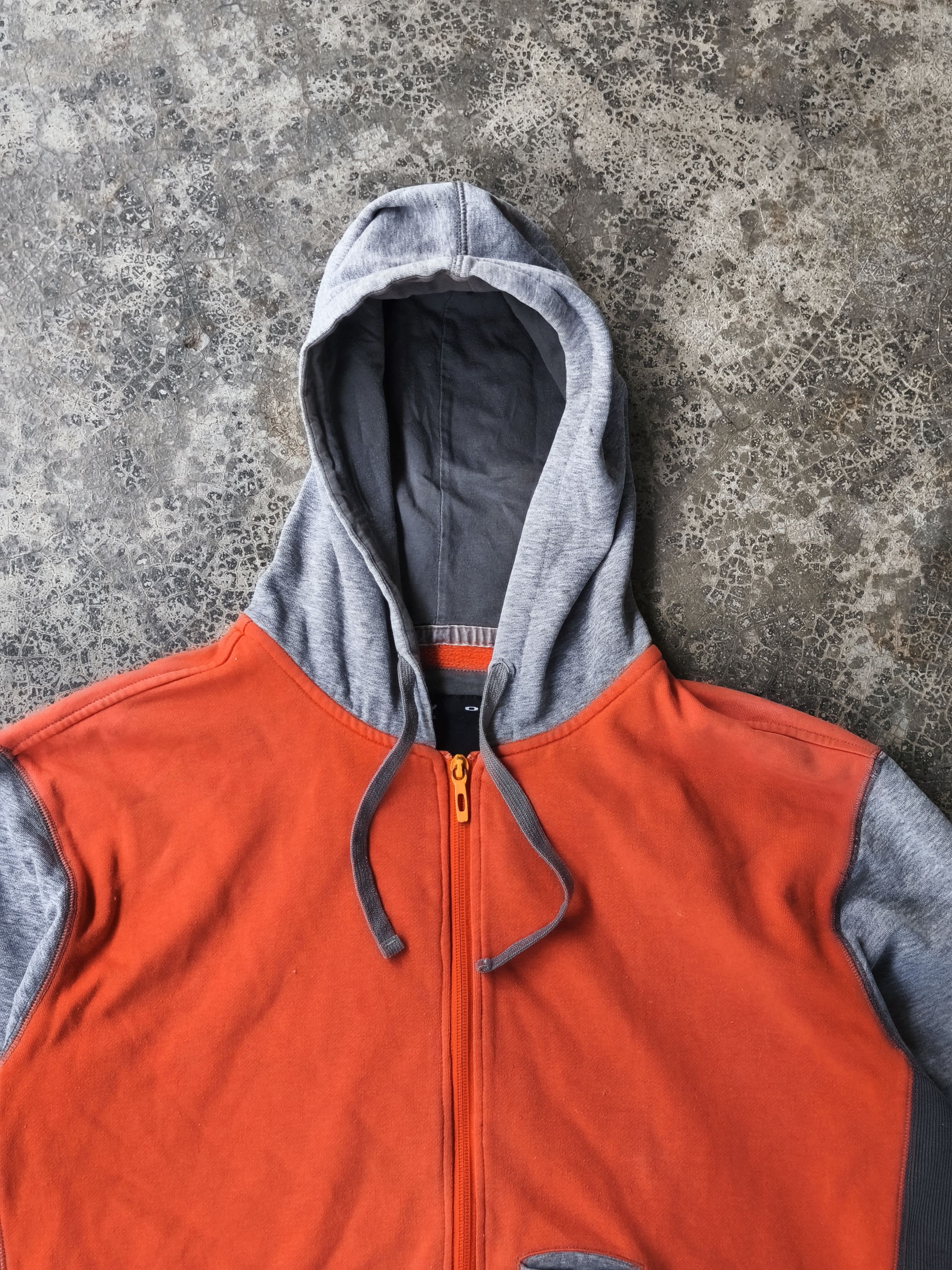 Oakley Oakley Colorblock Half Zip Hoodie Grey Orange Y2K Techwear Size US XL / EU 56 / 4 - 4 Thumbnail