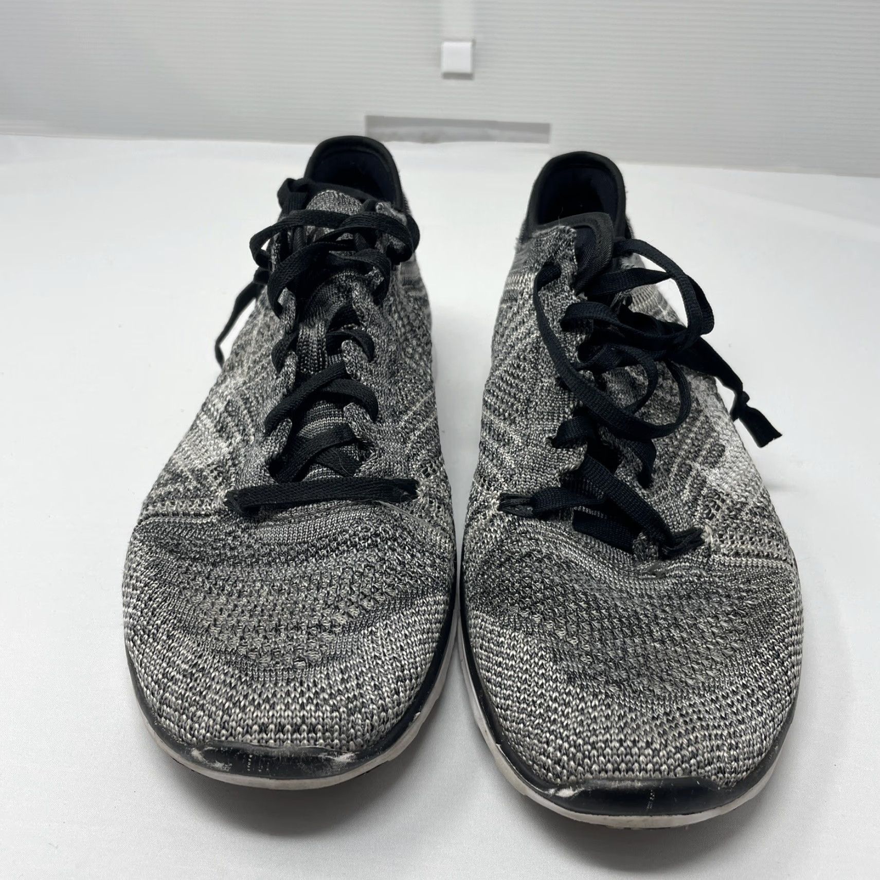 Nike Nike Free TR 5 Women Running Shoe Low Top Lace Up 7.5 Gray White Multicolor 718785-001 Sneaker Nike Shoes Women’s Size 7.5 Size M / US 6-8 / IT 42-44 - 5 Thumbnail