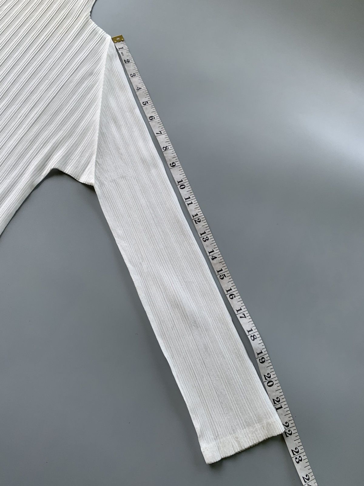 Pleats Please Issey Miyake ISSEY MIYAKE PLEATS PLEASE TURTLENECK LONGSLEEVES Size M / US 6-8 / IT 42-44 - 9 Thumbnail