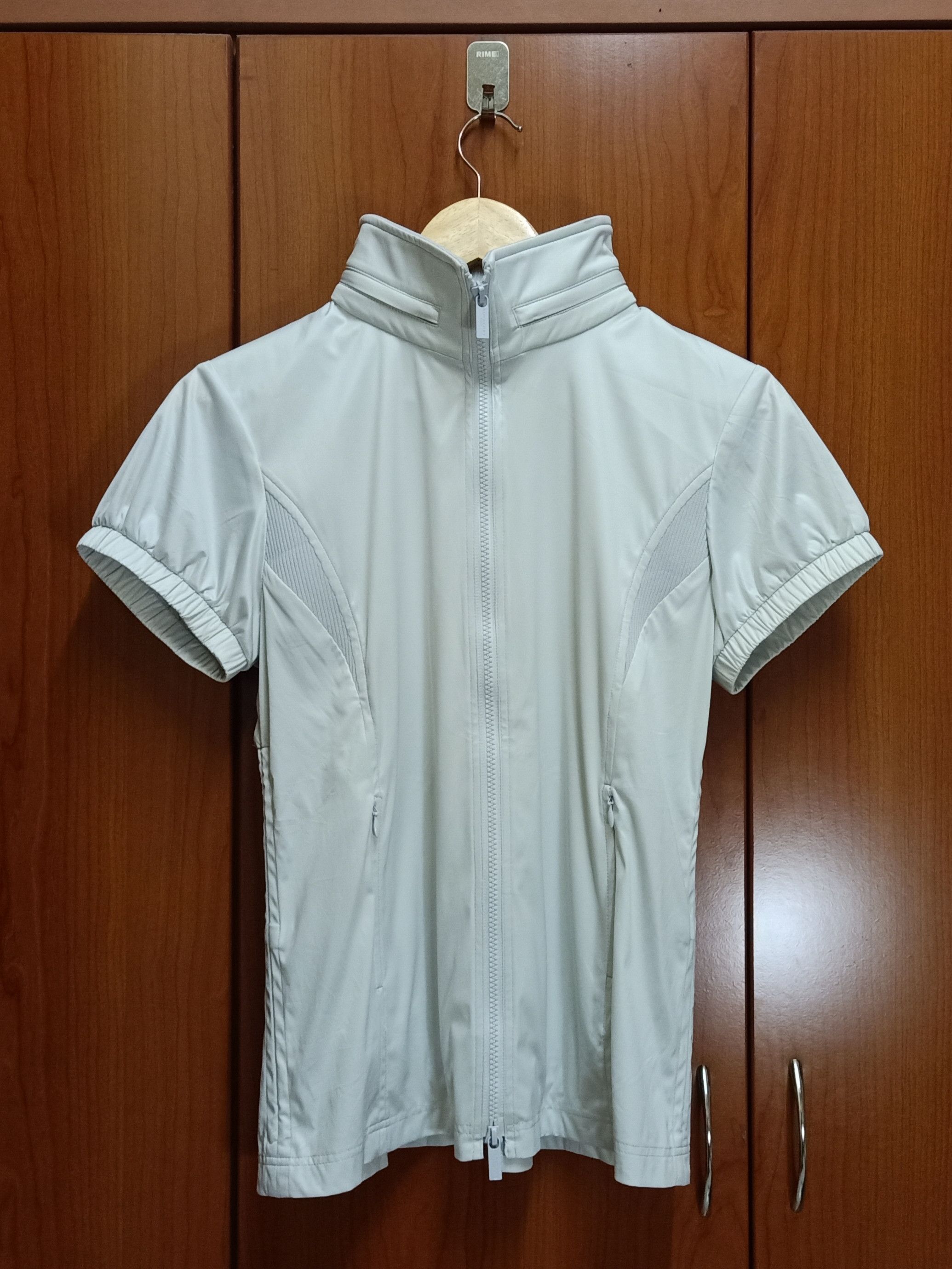 Burberry BURBERRY GOLF White Thin Hoodie Tucked In Golfer Jacket Size M / US 6-8 / IT 42-44 - 2 Thumbnail