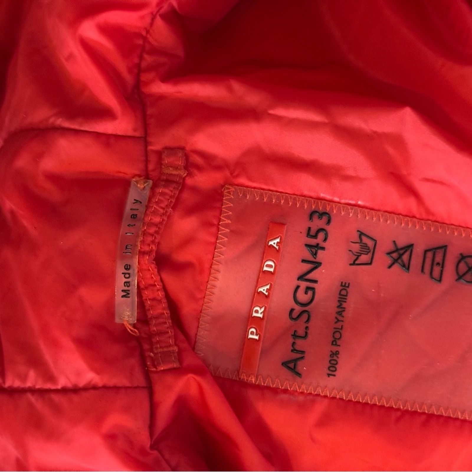 Prada Prada Men’s Navy and Red Puffer Jacket NWT Size US M / EU 48-50 / 2 - 6 Thumbnail