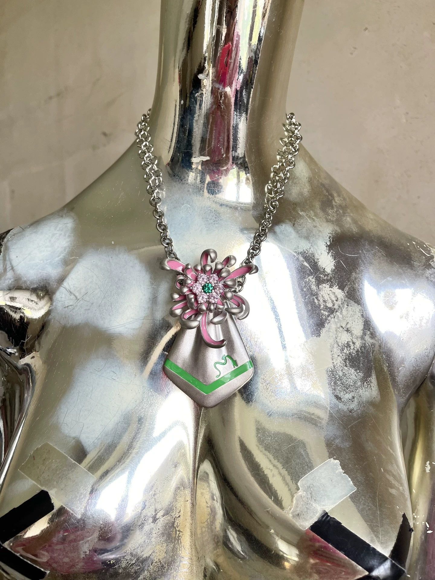 Other GRANDPA MUDAN 3D Flower Gem Tie Necklace NEW Size ONE SIZE - 1 Thumbnail