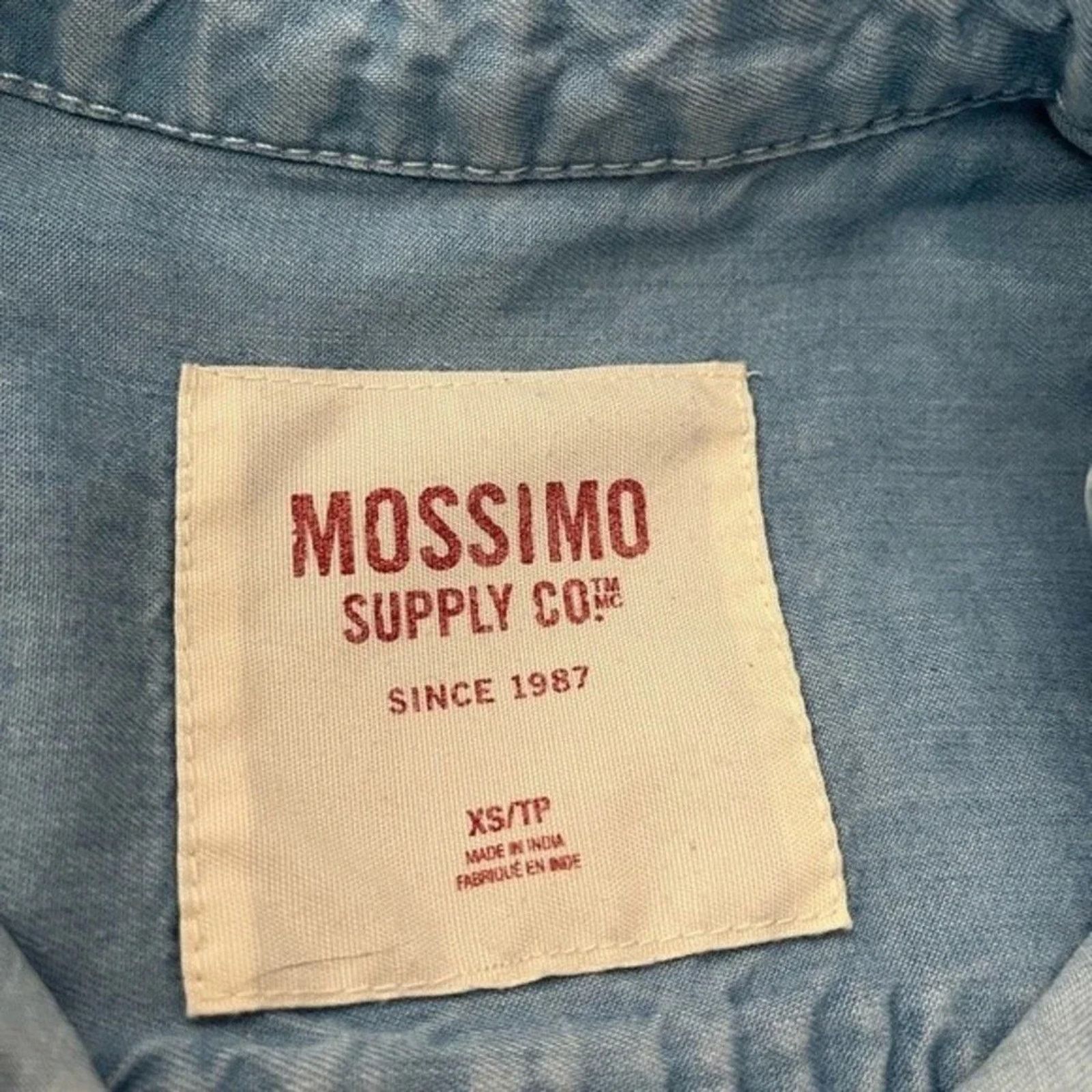 Mossimo Mossimo chambray long sleeved shirt, size XS Size XS / US 0-2 / IT 36-38 - 4 Thumbnail