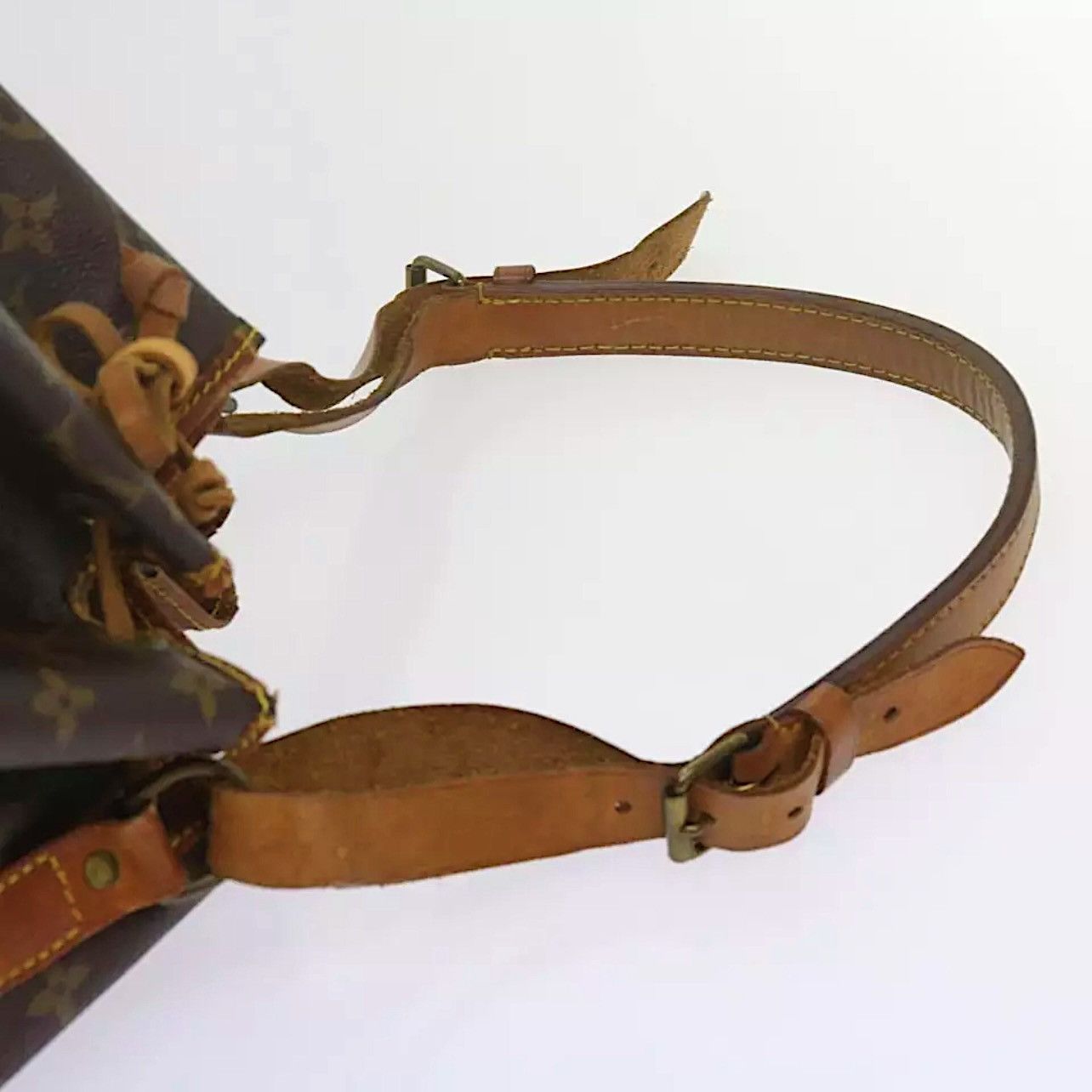 Louis Vuitton × Vintage Louis Vuitton Noé Vintage Handbag Size ONE SIZE - 6 Thumbnail