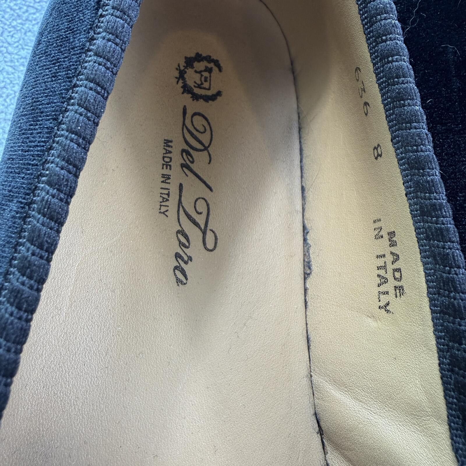 Del Toro Del Toro Black Velvet Skull Embroidered Slippers Loafers Men Size US 8 / EU 41 - 3 Thumbnail