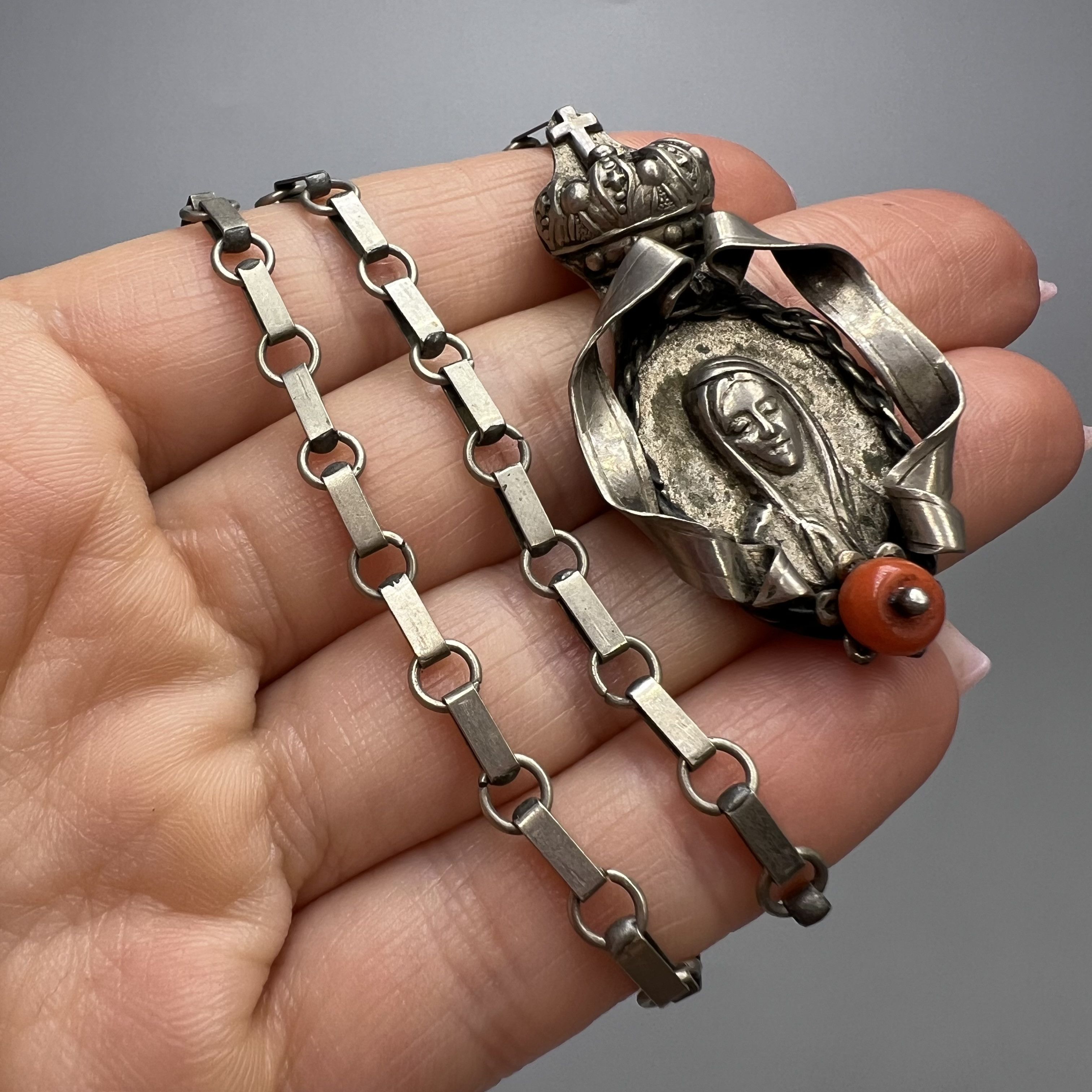 Vintage Vintage Italian Silver Madonna Pendant Icon Necklace Size ONE SIZE - 7 Thumbnail