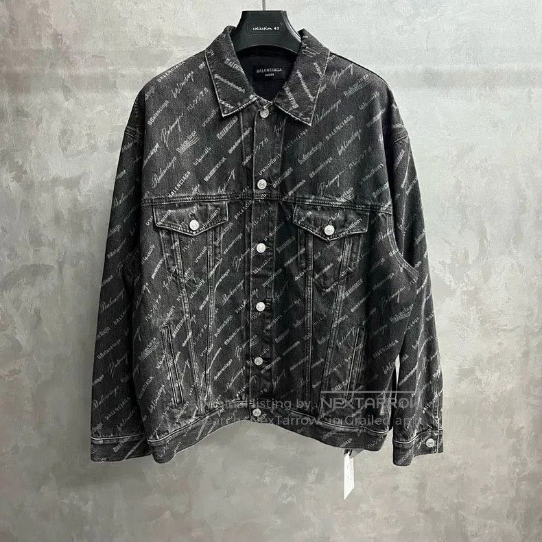 Balenciaga Balenciaga Logo Print Denim Jacket. Size US M / EU 48-50 / 2 - 1 Thumbnail