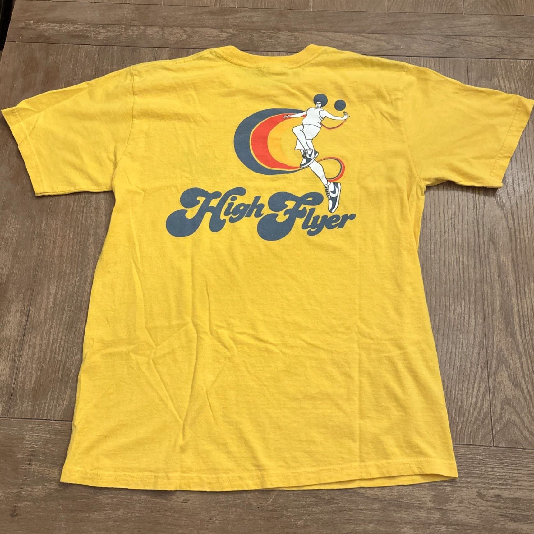Nike VINTAGE Nike Shirt Adult Large Yellow Afro Man Graphic 90s 70s Throwback Mens Size US L / EU 52-54 / 3 - 4 Thumbnail