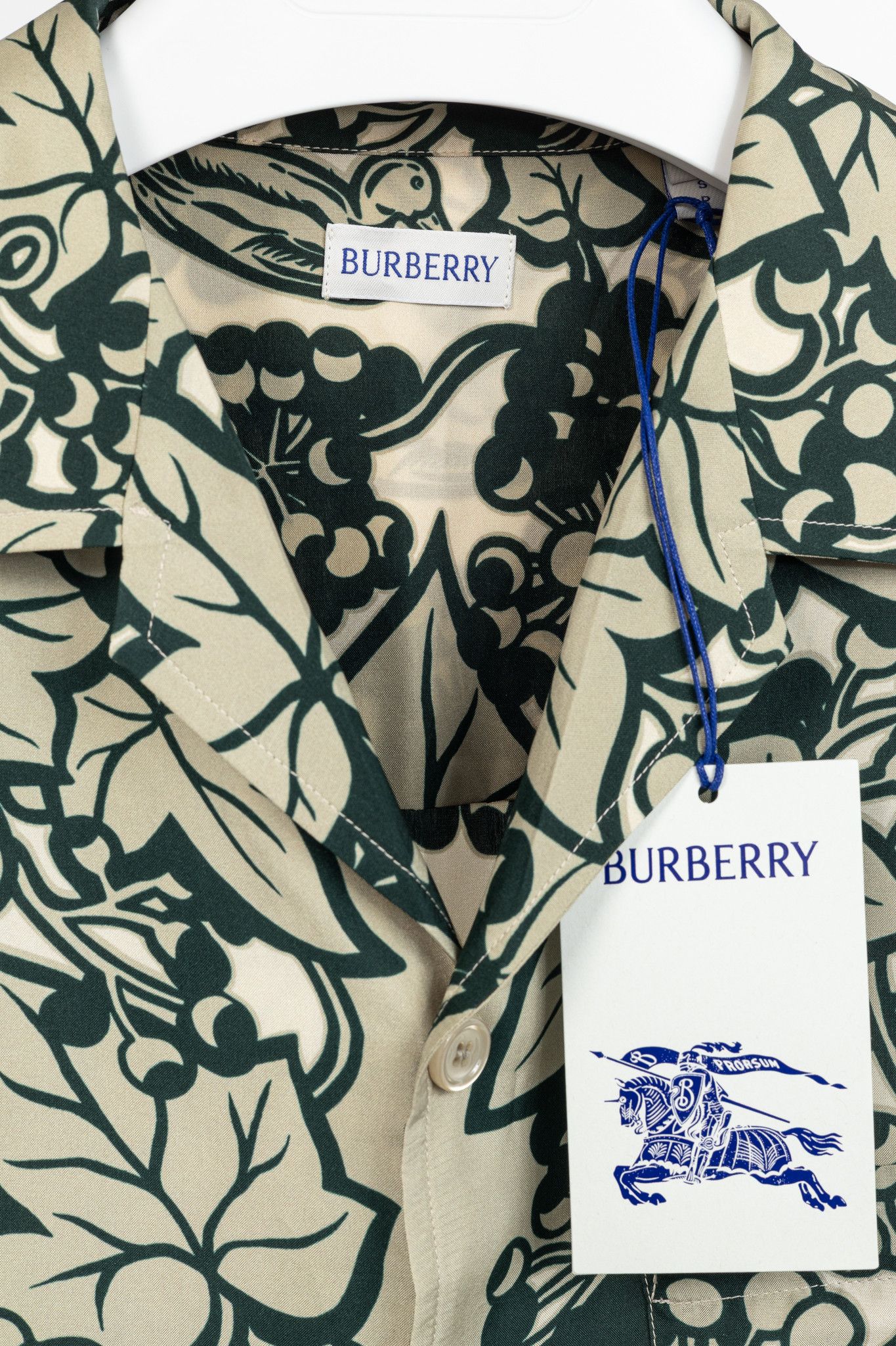 Burberry Burberry Safari Silk Ivy-Print Buttoned Shirt Size S / US 4 / IT 40 - 4 Thumbnail