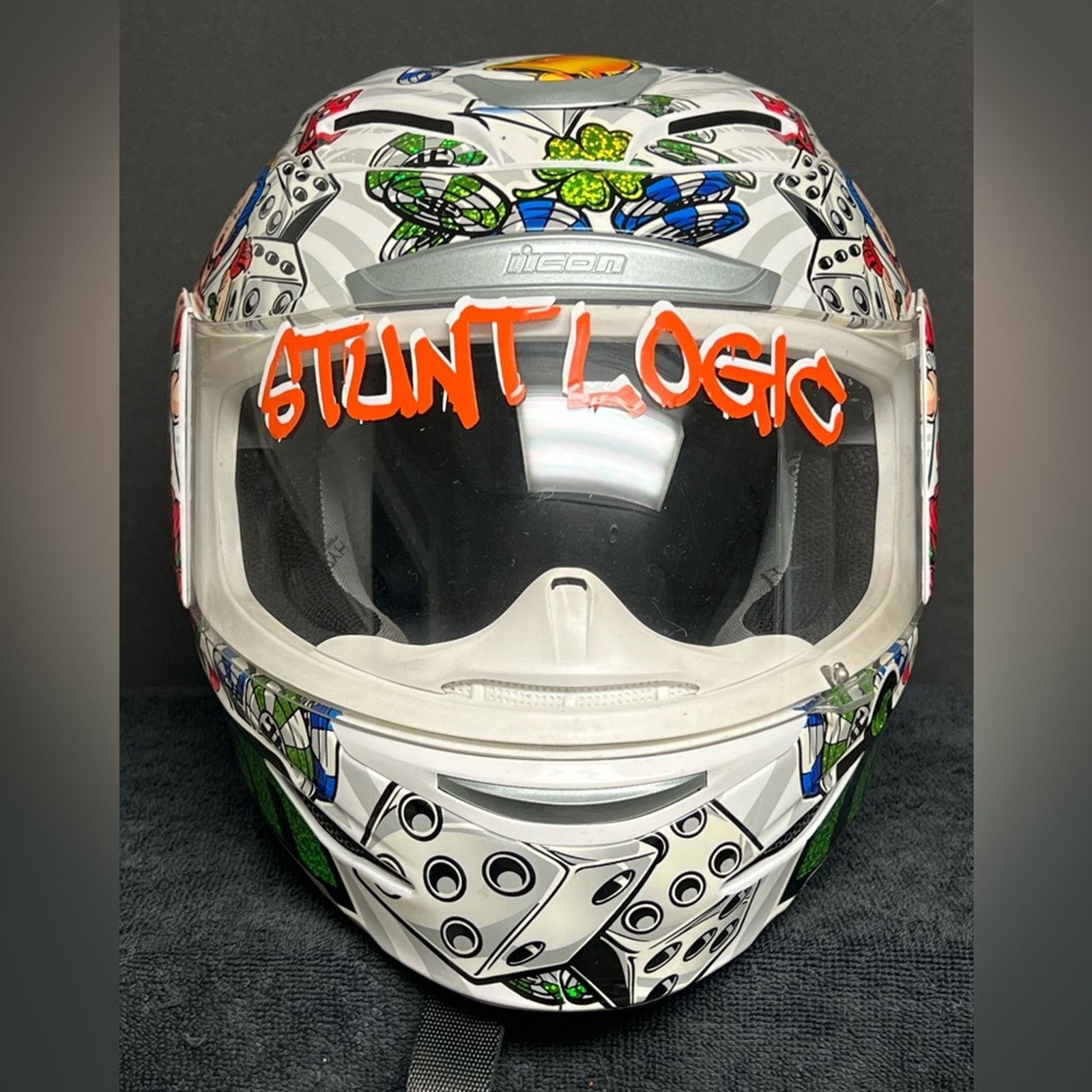 ICON Motorsports ICON Domain™ Motorcycle Helmet - Lucky Lid 2 - SMALL RARE Size ONE SIZE - 3 Thumbnail
