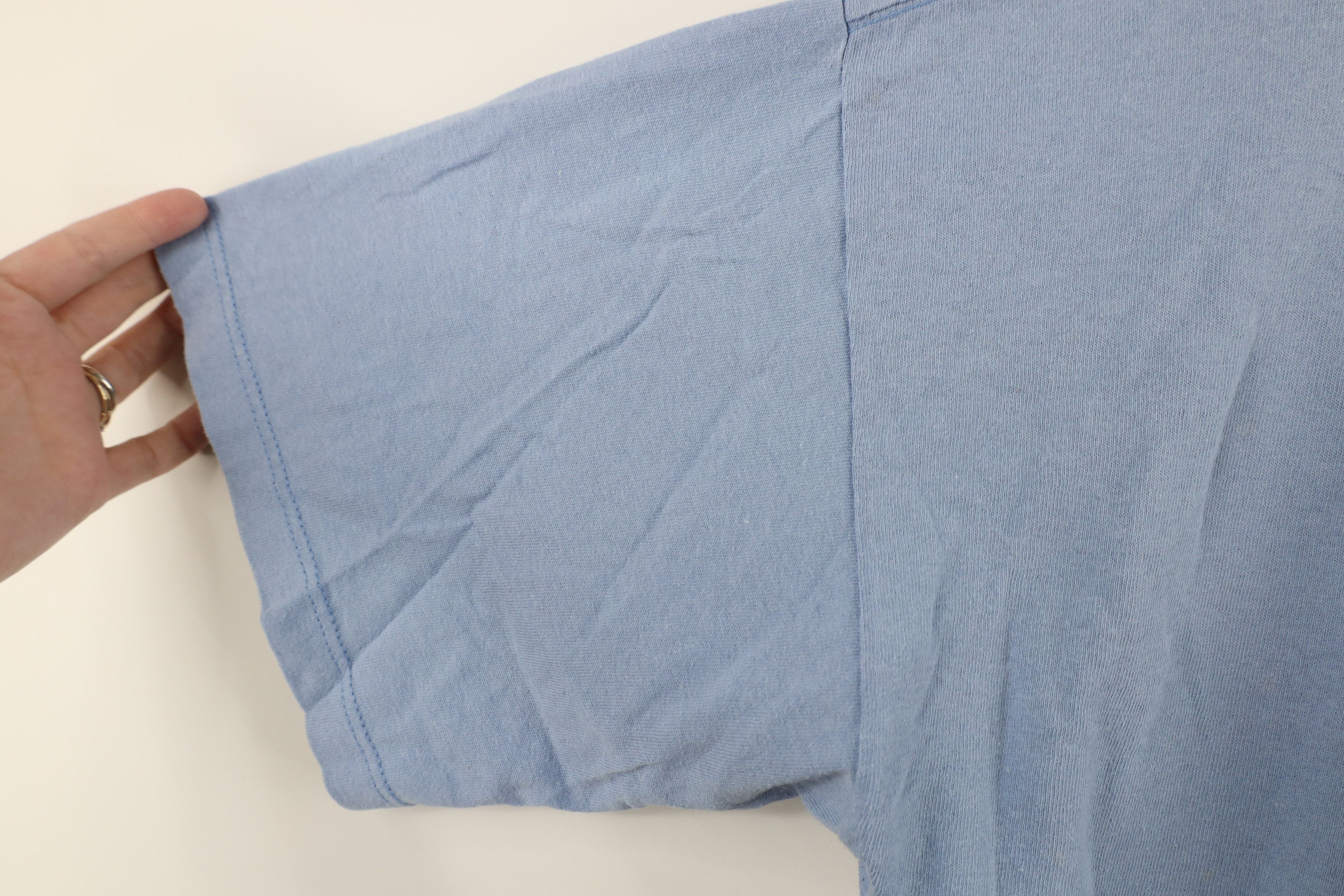 Adidas Vintage 90s Adidas Spell Out Phys Ed T-Shirt Blue USA Size US L / EU 52-54 / 3 - 7 Thumbnail