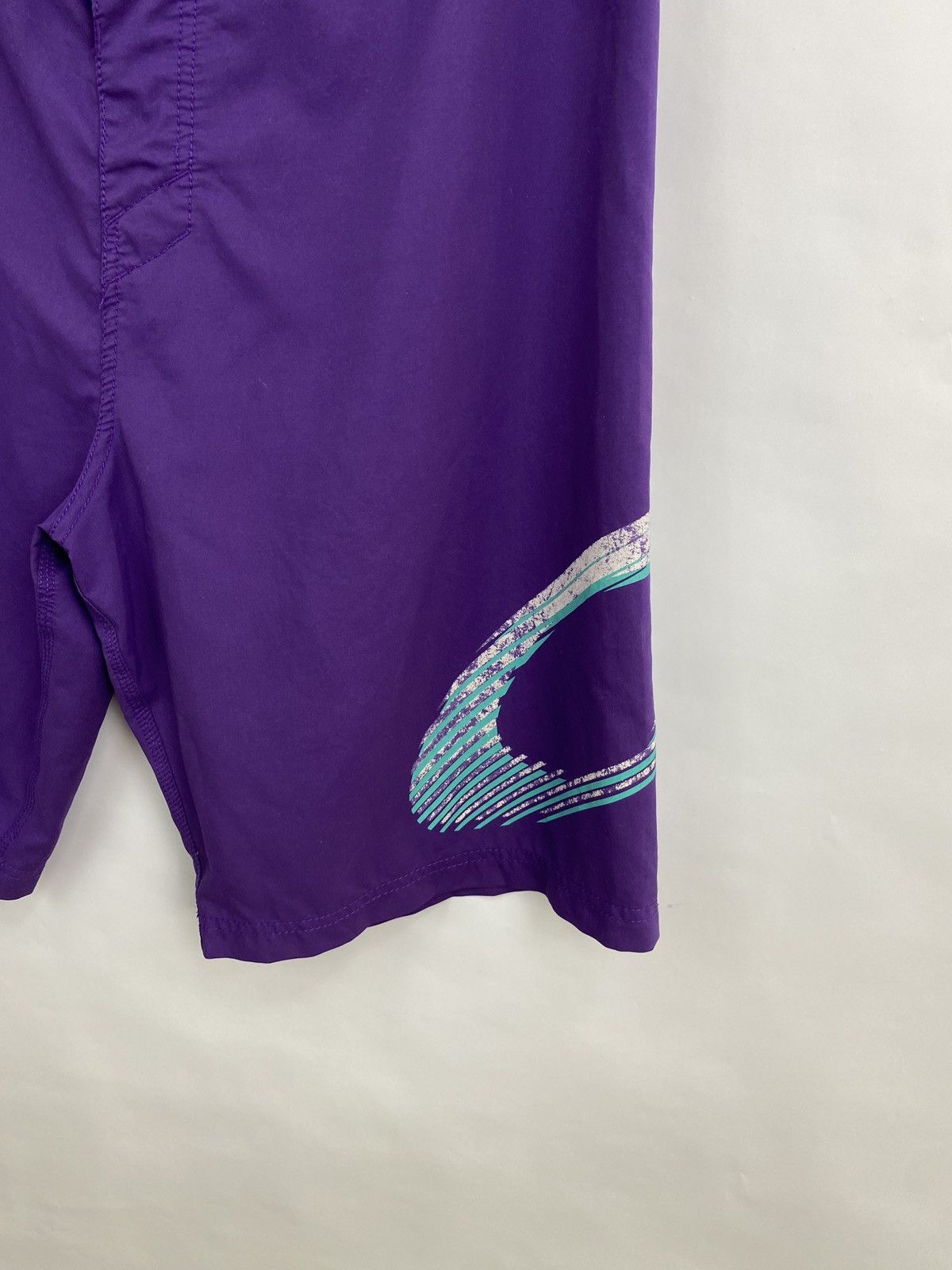 Oakley Vintage Y2K Oakley Shorts Rare Retro Hype Size US 34 / EU 50 - 3 Thumbnail