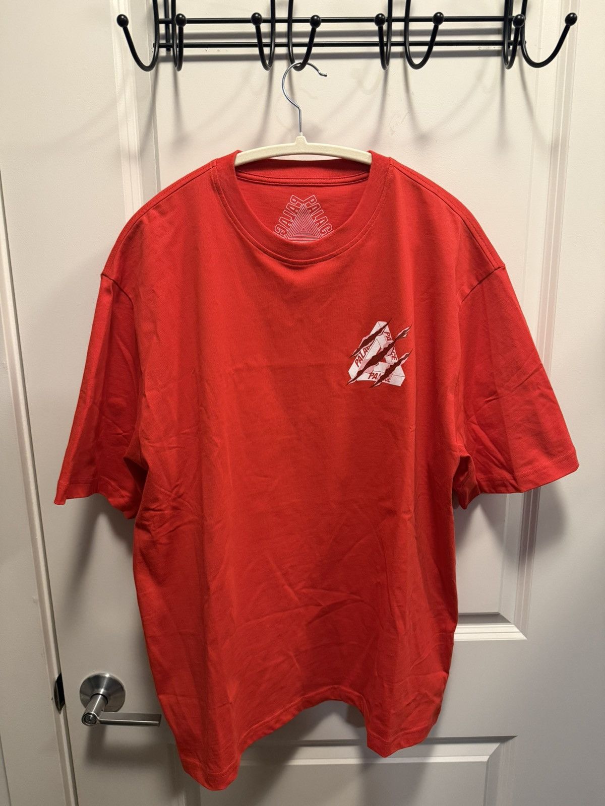 Palace PALACE RIPPED TRI T-SHIRT Size US XL / EU 56 / 4 - 1 Thumbnail