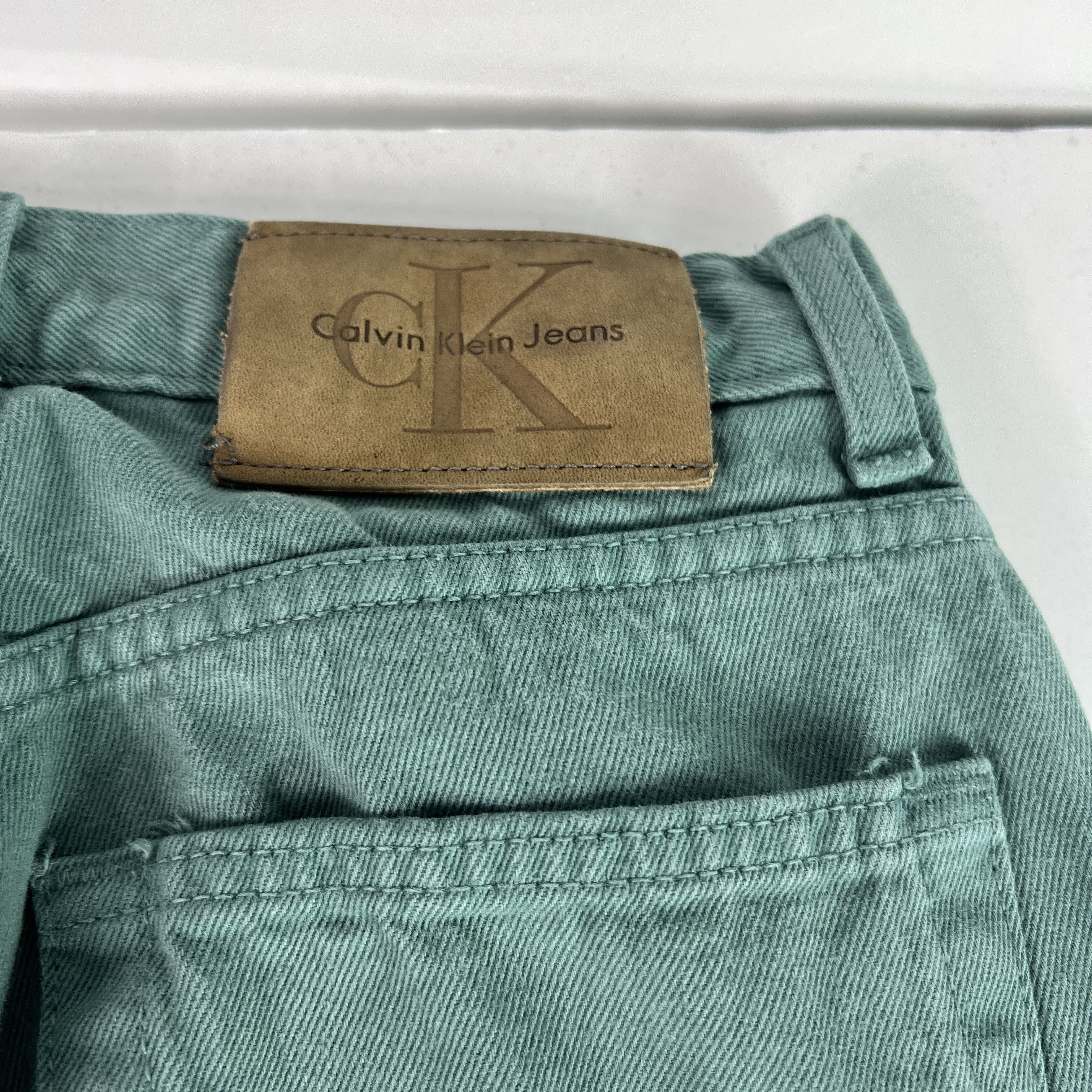 Calvin Klein VTG Calvin Klein Jean's Straight Green Faded Denim USA Made Size 26" / US 2 / IT 38 - 12 Thumbnail