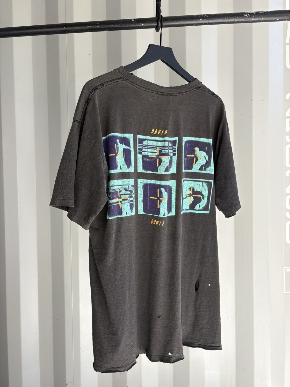 Band Tees Vintage Sound Vision Bowie Shirt Fade Distressed Grunge Band Size US XL / EU 56 / 4 - 3 Thumbnail