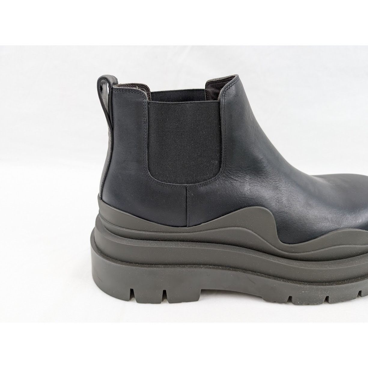 Bottega Veneta o1rshd1 Military Calf Tire Ankle Boots in Black Size US 11 / EU 44 - 4 Thumbnail