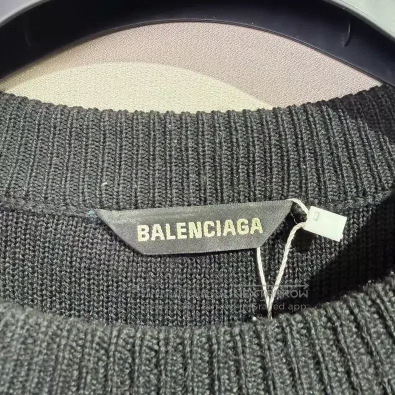 Balenciaga Balenciaga Multilingual Sweater Size US XS / EU 42 / 0 - 4 Thumbnail