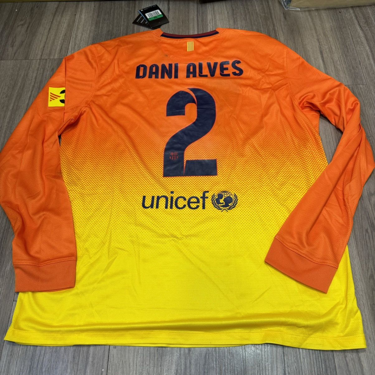 Nike Barcelona 12/13 longsleeves away shirt #2 Dani Alves (bnwt) Size US XL / EU 56 / 4 - 2 Thumbnail