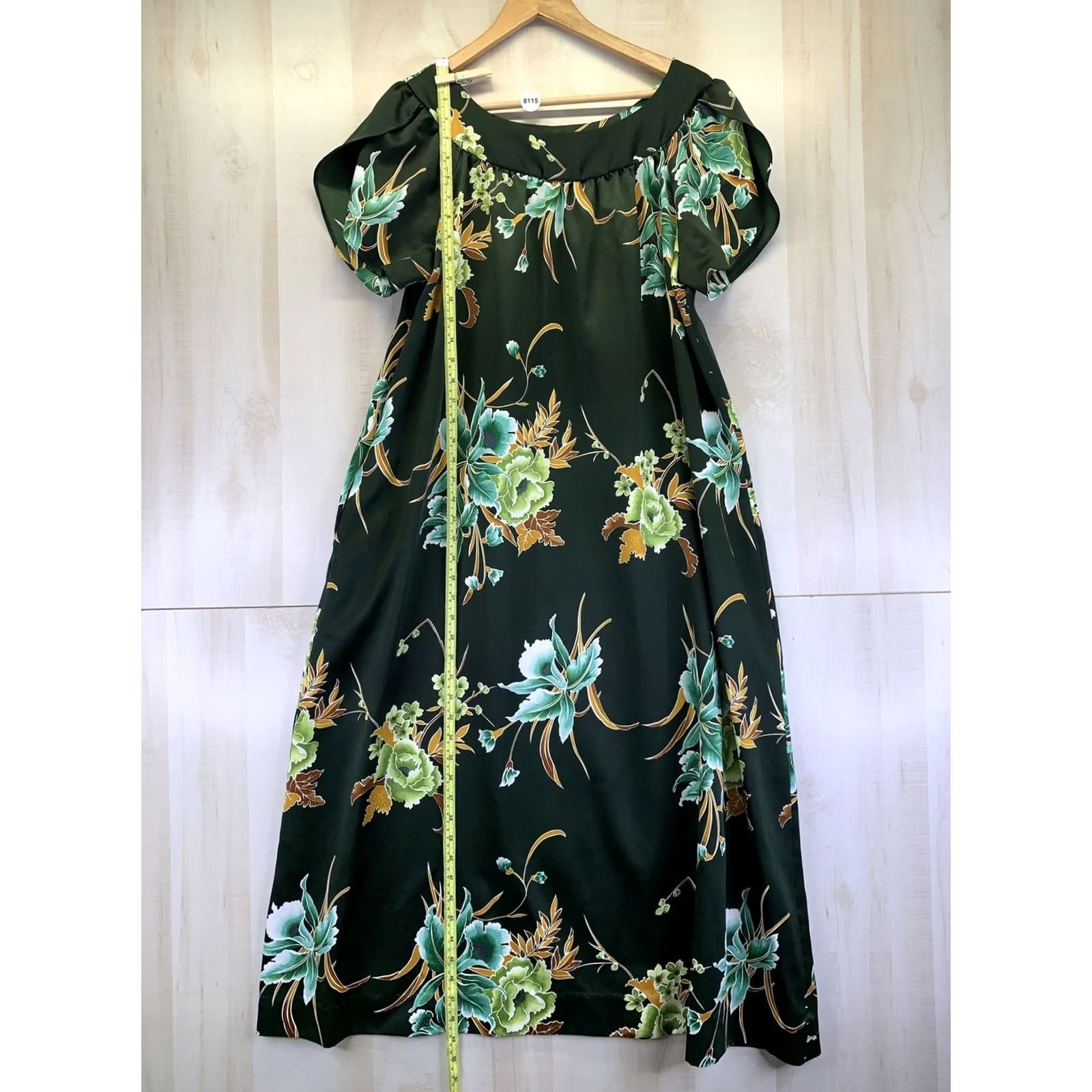 Hilo Hattie VINTAGE Womens Short Sleeve Satin Polyester Tropical Floral Dress Large Green Base Maxi 1970-80s Hilo Hattie Size 36" / US 14 / IT 50 - 6 Thumbnail
