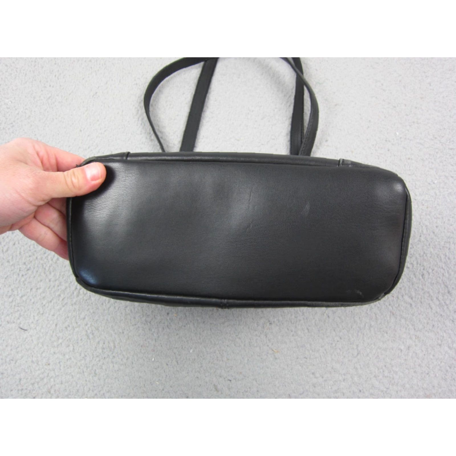Vintage VINTAGE Wilsons Leather Purse Womens Black Tote Shoulder Zip Top Minimalist Bag Size M / US 6-8 / IT 42-44 - 7 Thumbnail