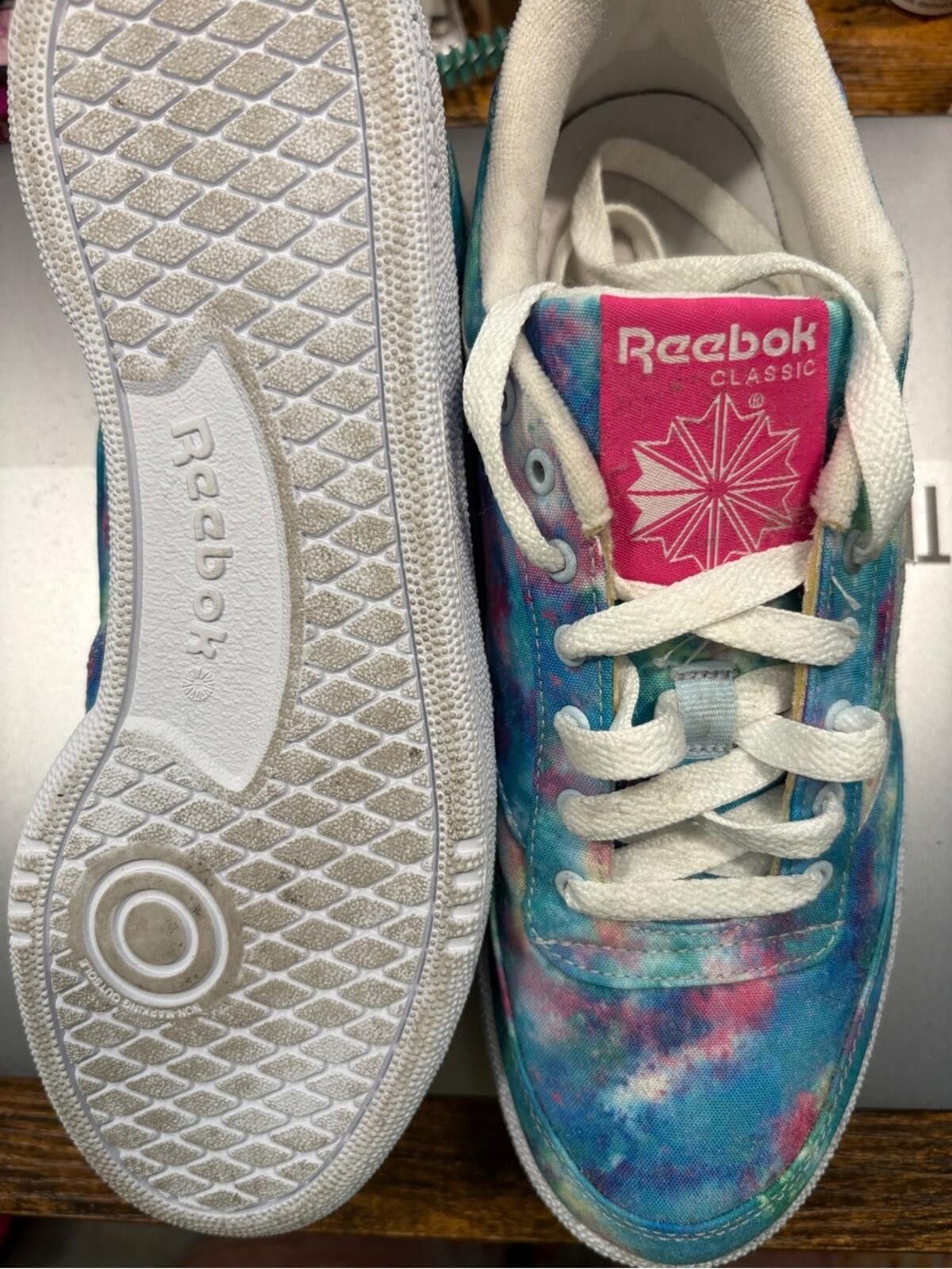 Reebok Reebok Tie-Dye Canvas Sneakers in Blue and Pink Size US 8 / IT 38 - 2 Thumbnail