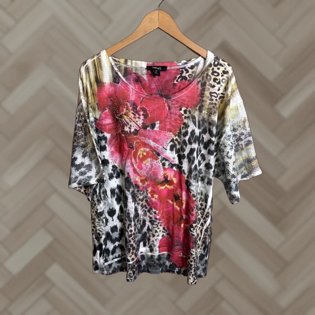 Style & Co Womens Style & Co Blouse Shirt Raglan Short Sleeve Plus Size 3X Multicolor Paisley Floral Embellished Neckline Black Trim Women Size XXL / US 16-18 / IT 52-54 - 1 Thumbnail