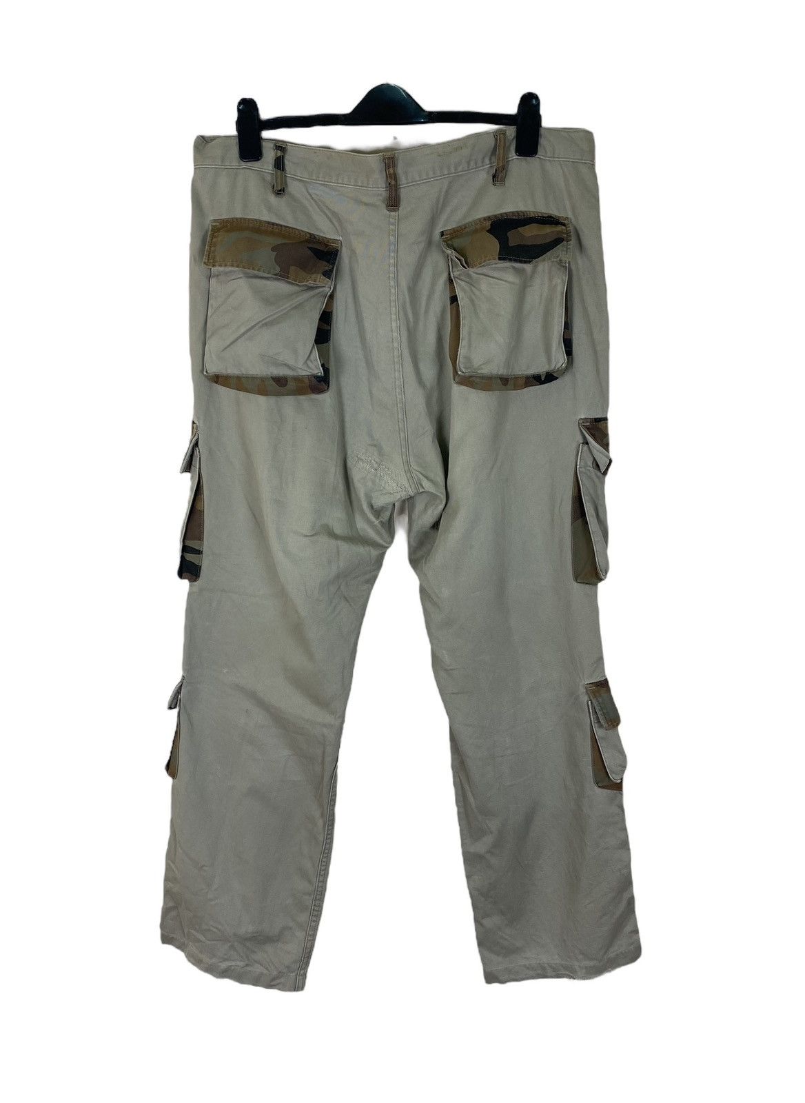 Japanese Brand Oversize Japanese Brand Multi Pocket Camo Cargo Pants Size US 40 / EU 56 - 7 Thumbnail
