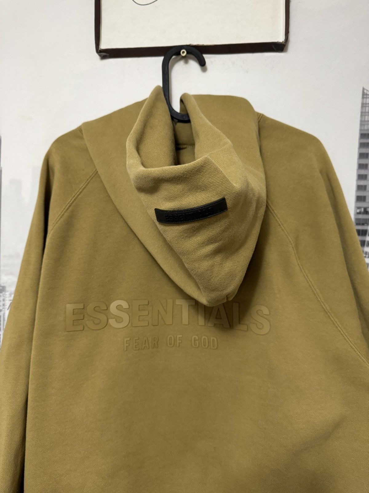 Fear of God 💥Fear of God Essentials Appliqué Pullover Hoodie SZ S Amber Size US S / EU 44-46 / 1 - 4 Thumbnail
