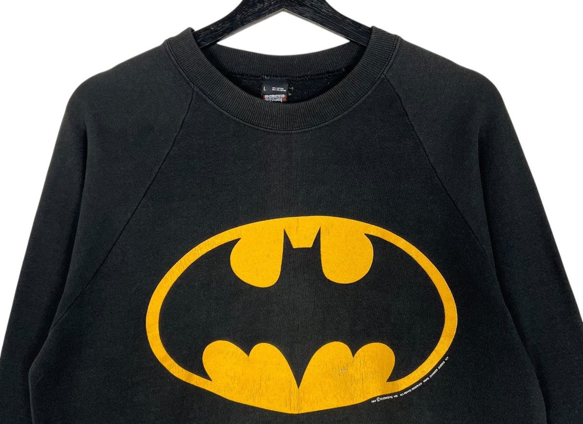 DC Comics 80s Vintage Distressed Batman Sweatshirt Size US L / EU 52-54 / 3 - 4 Thumbnail