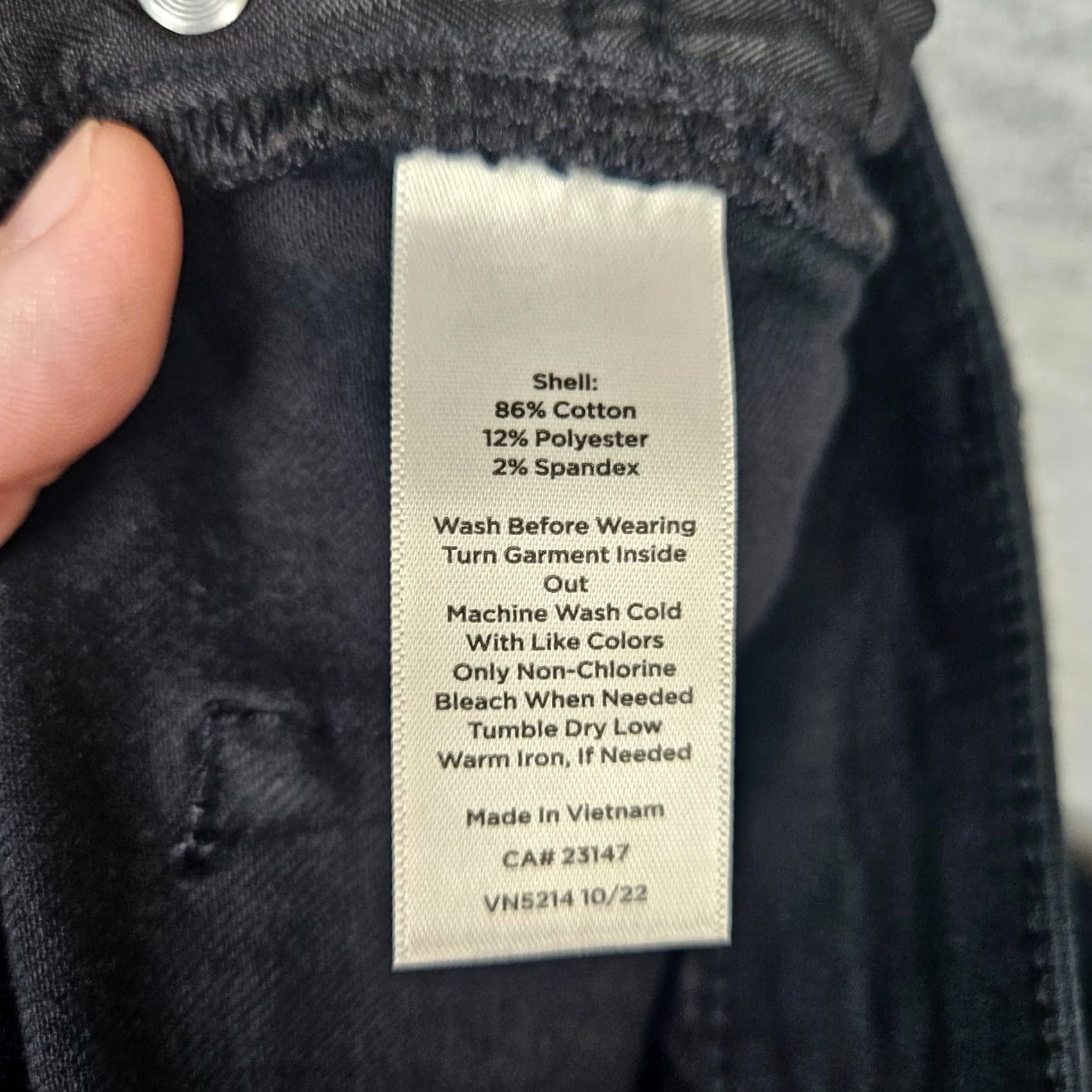 Talbots Talbots Women’s Dark Wash Zip Fly Straight Leg Jean Size 4P Black Denim 5-Pocket Regular Slim Fit Womens Size 27" / US 4 / IT 40 - 3 Thumbnail